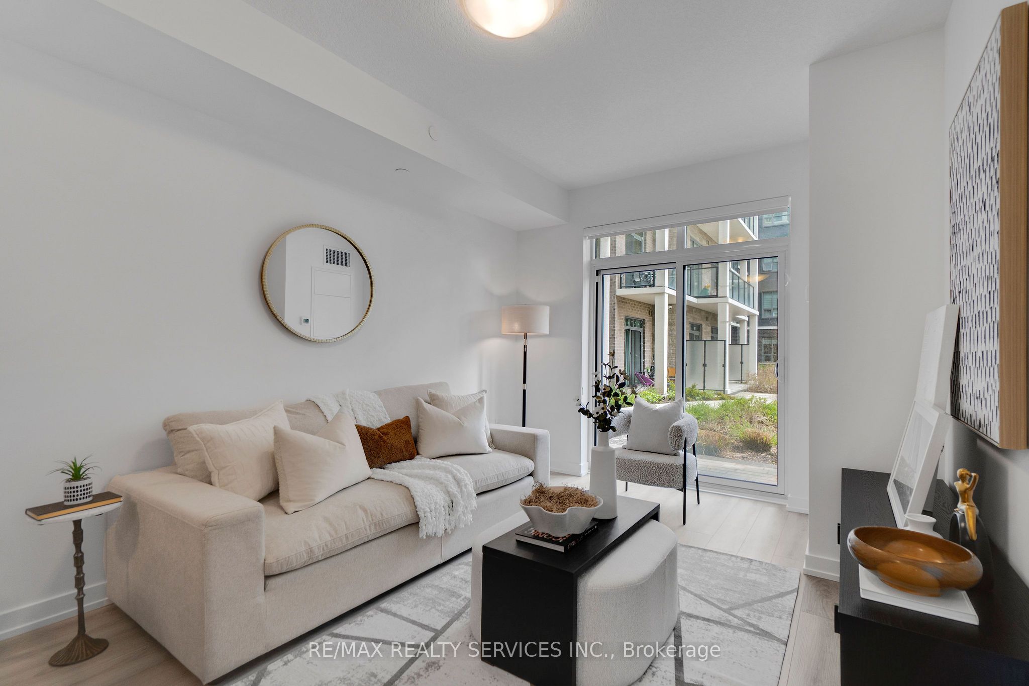 5055 Greenlane Road 136