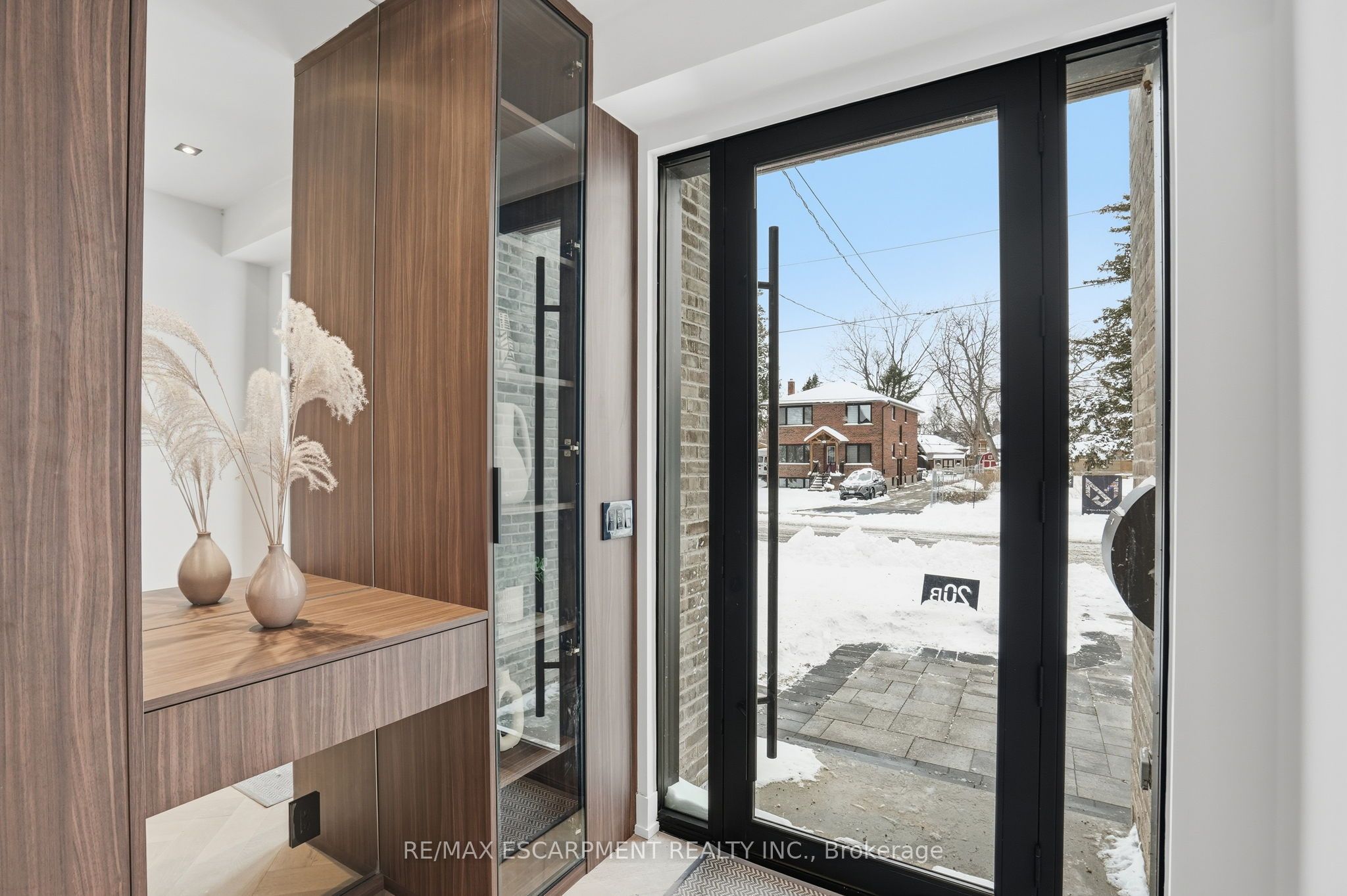 20B Broadview Avenue