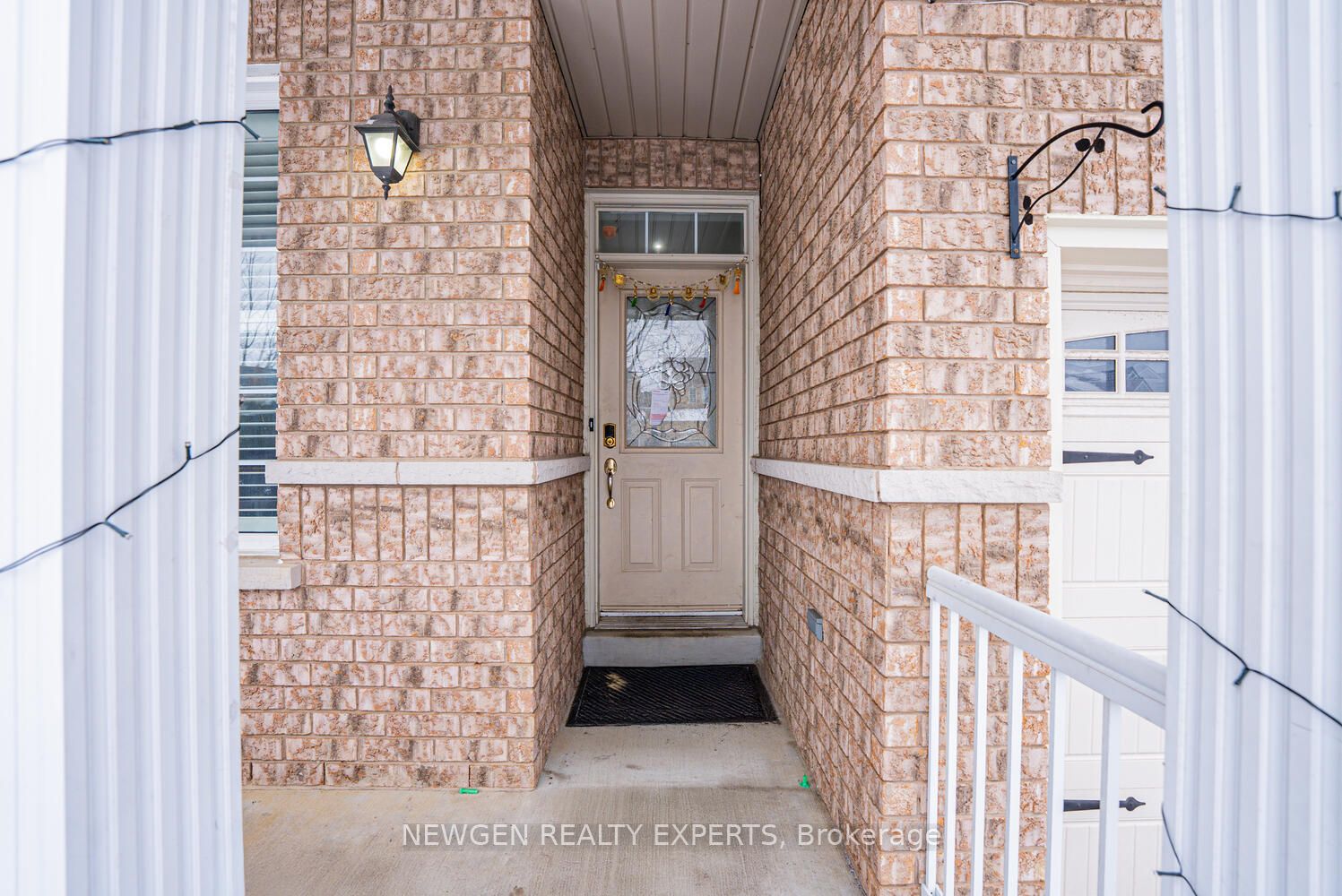 321 Queen Mary Drive