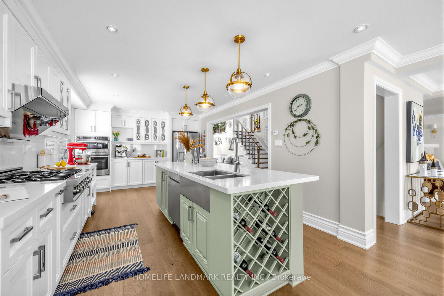 1098 Secretariate Road