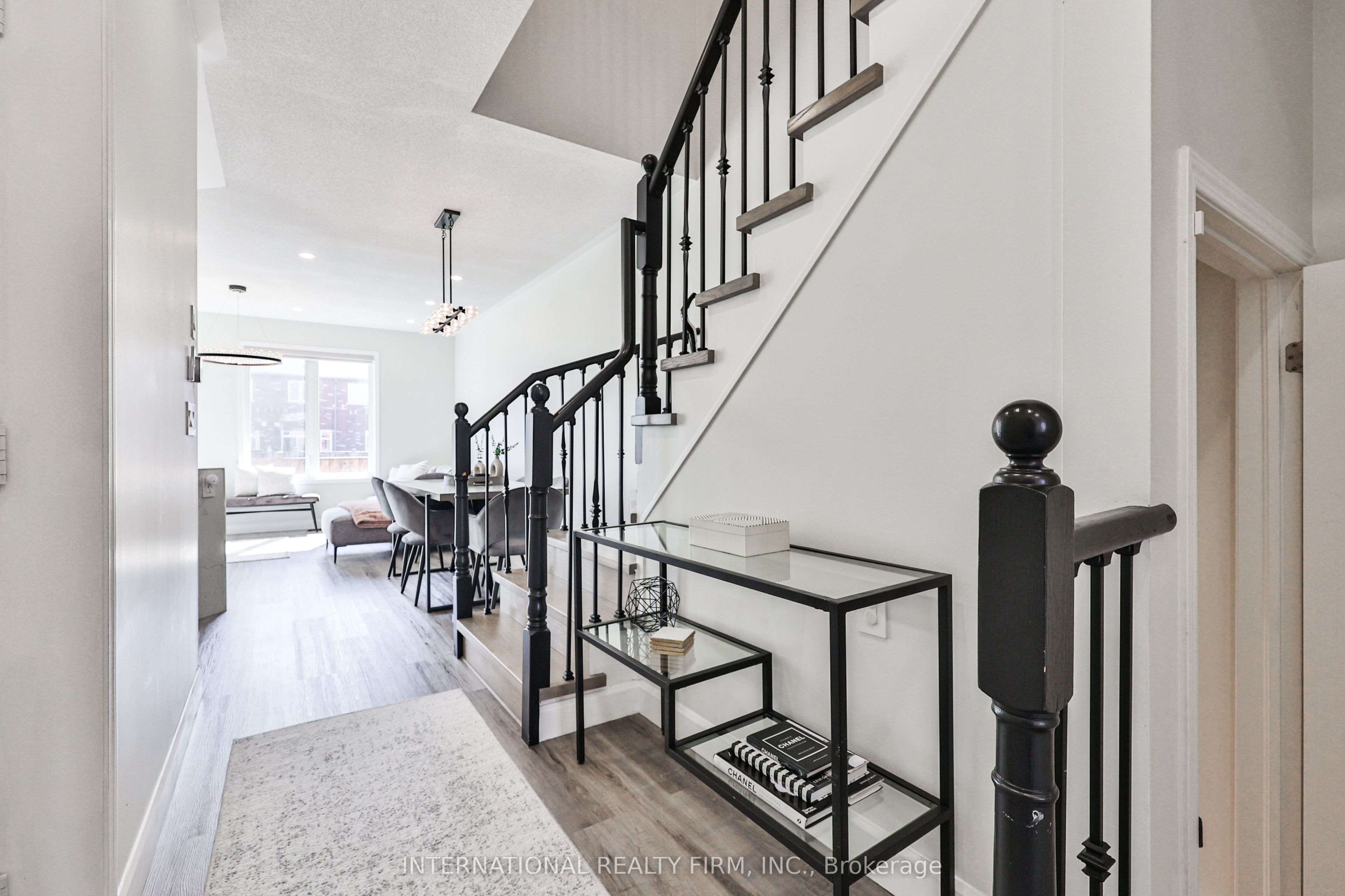 651 Farmstead Drive 40