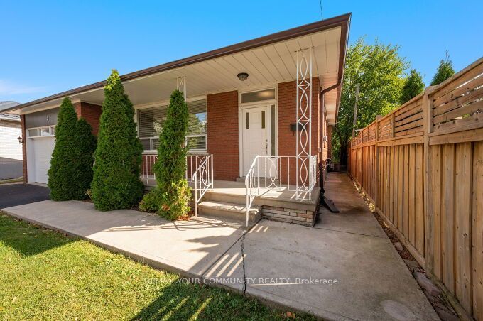 3 Indianola Drive