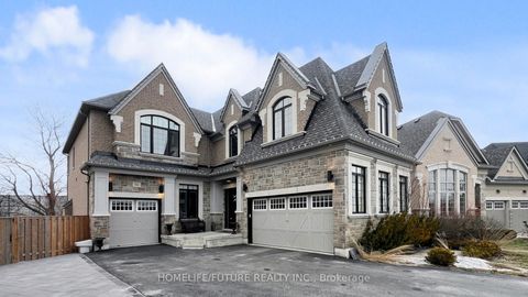 396 Frontier Court Pickering ON L1W 4A9