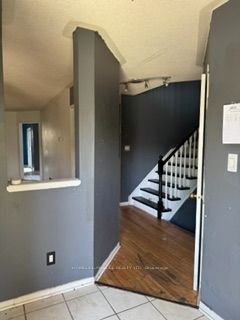 4 Iberville Road