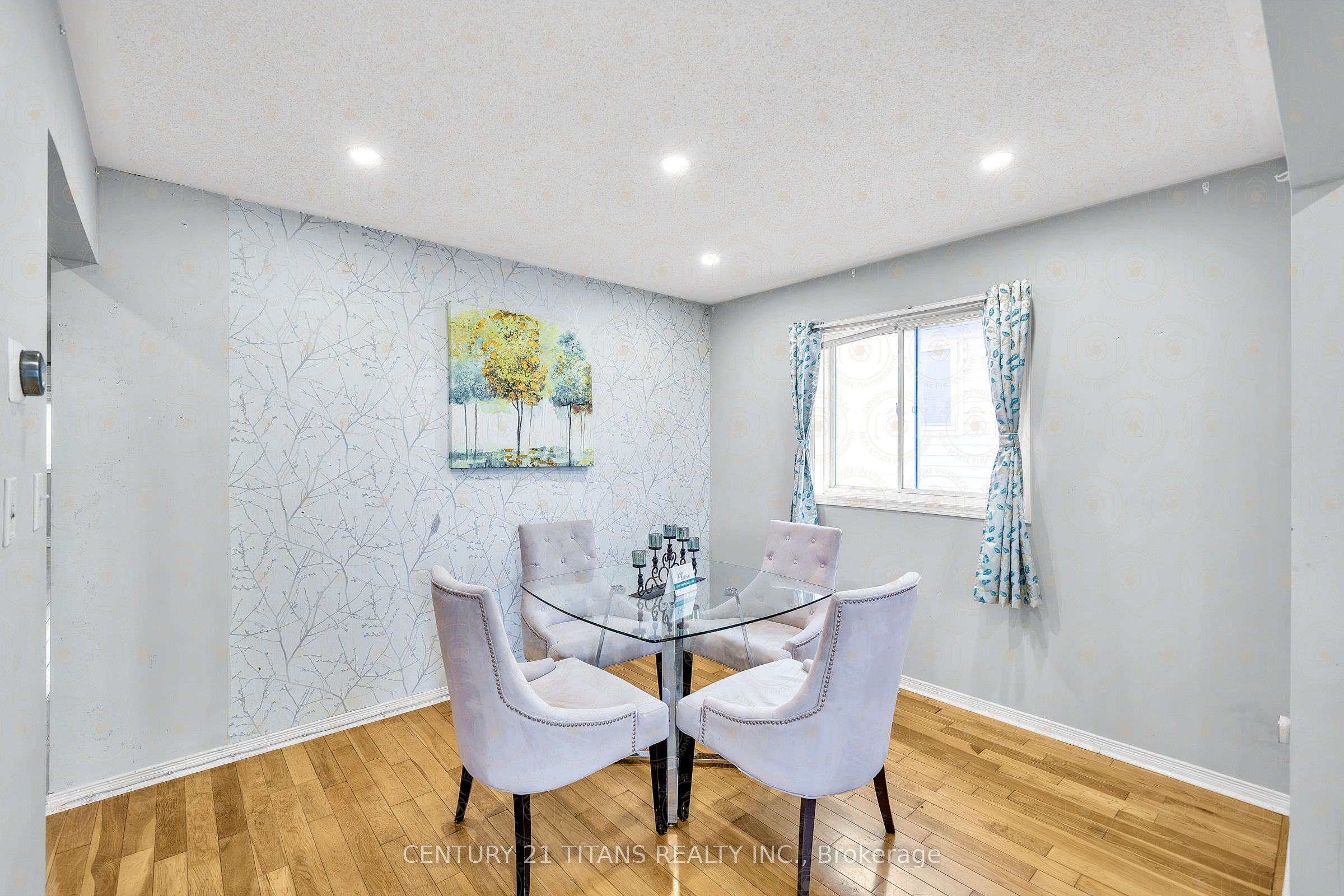51 Marchwood Crescent
