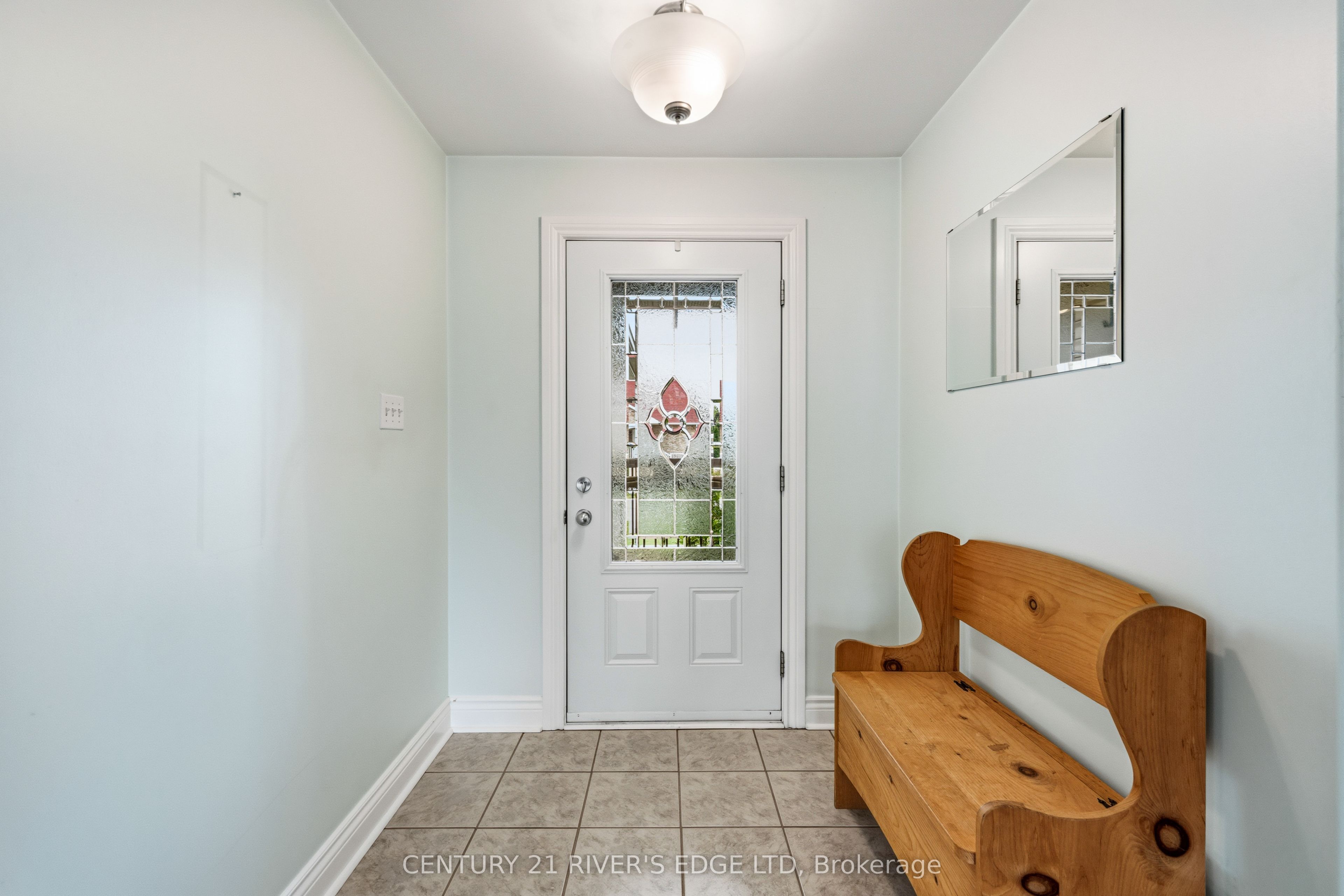 113 Blake's Crescent