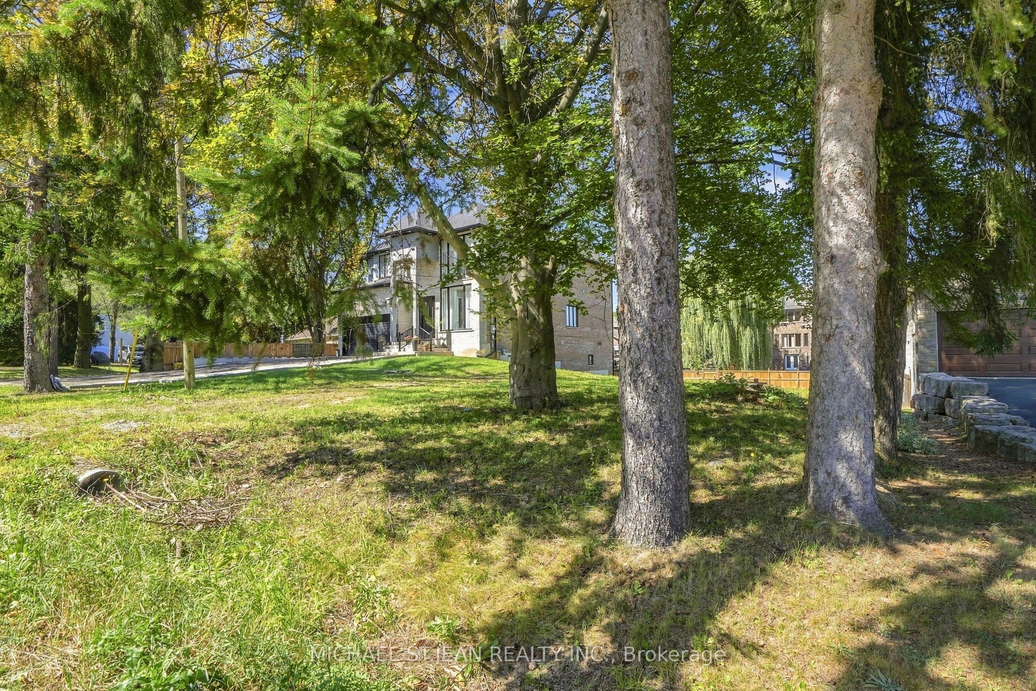 657 Mohawk Road