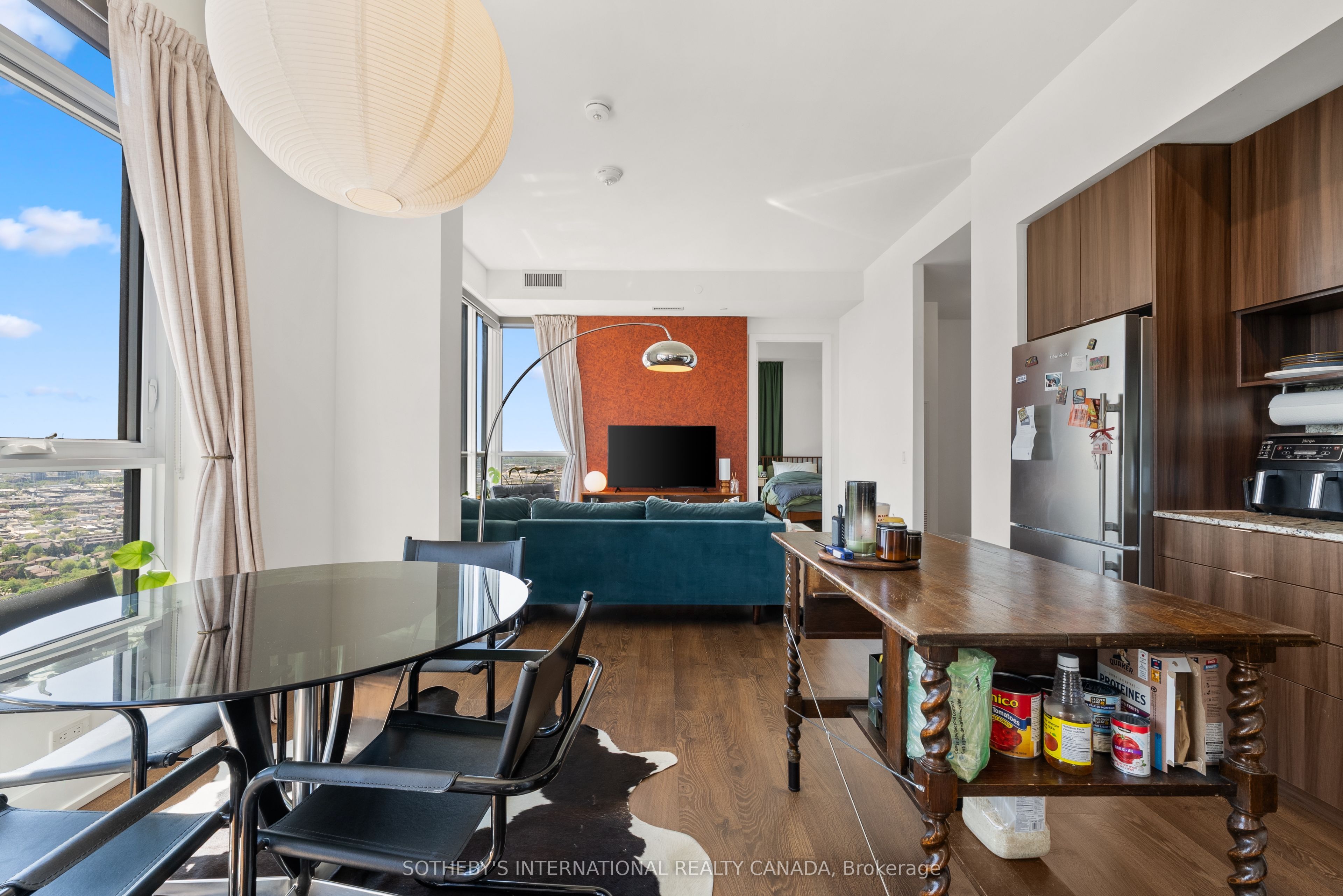 9 Mabelle Avenue PH 22
