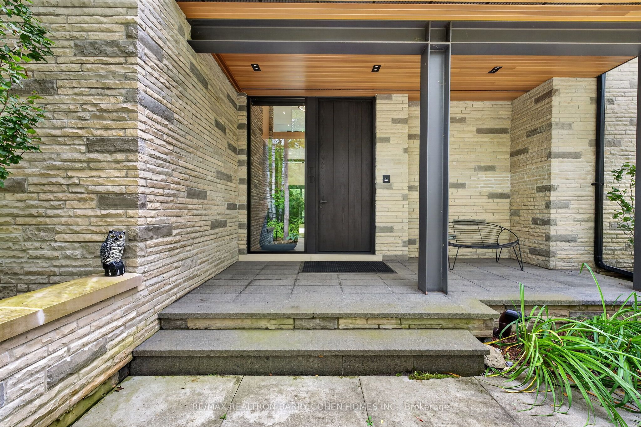 10 Trailwood Crescent