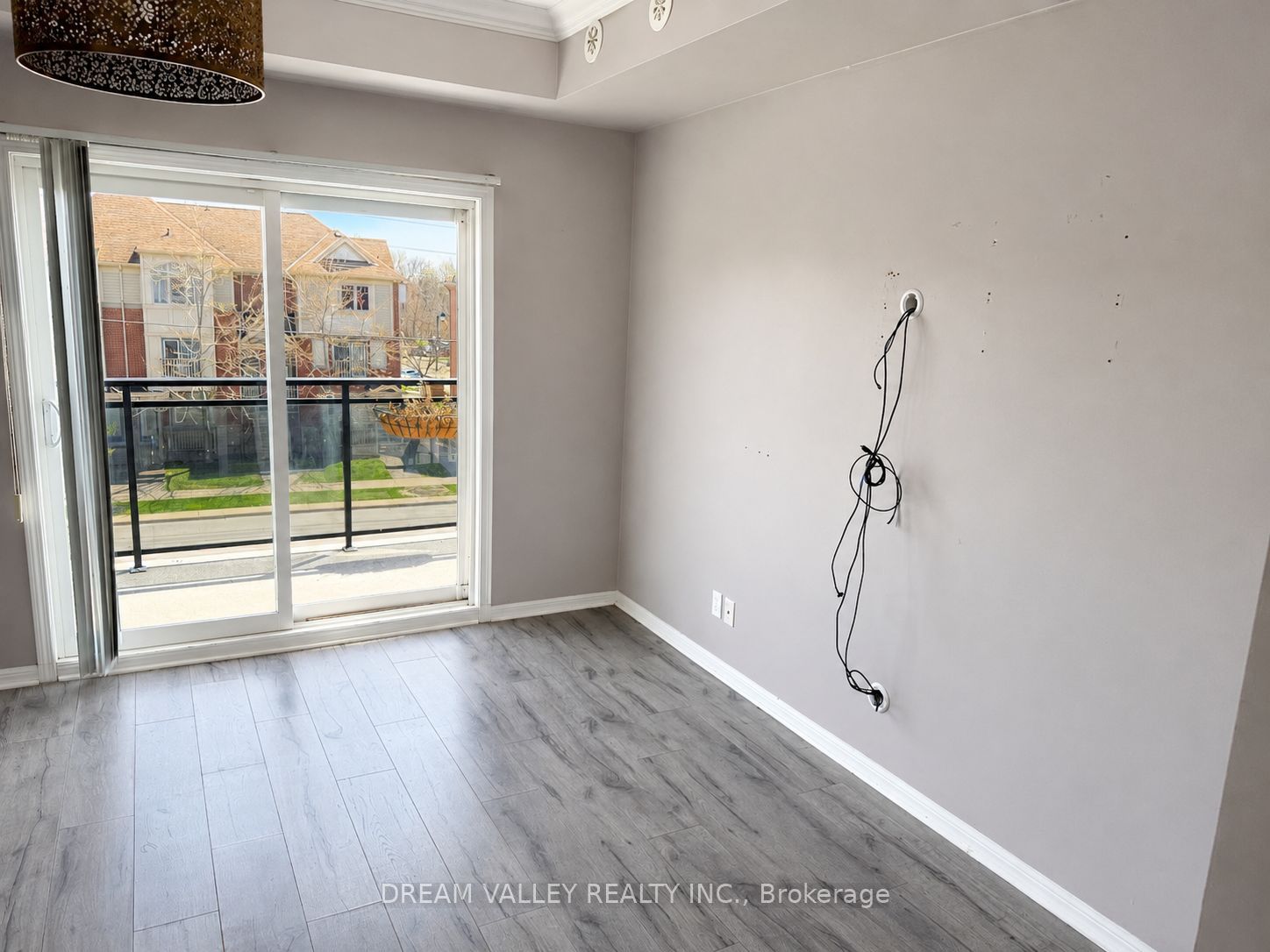 3075 Thomas Street 310