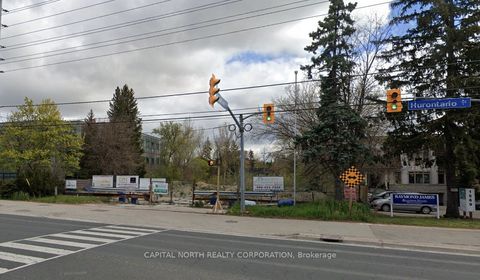 1575 Hurontario Street Mississauga ON L5G 3H7