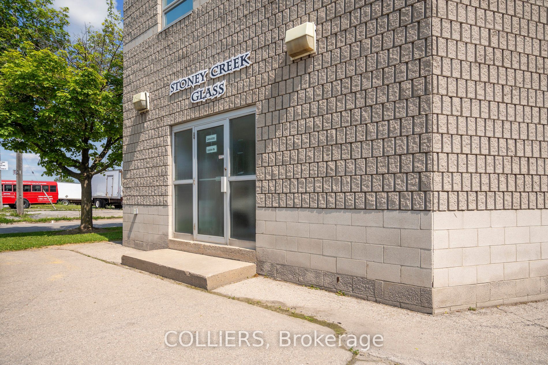 504 Kenora Avenue