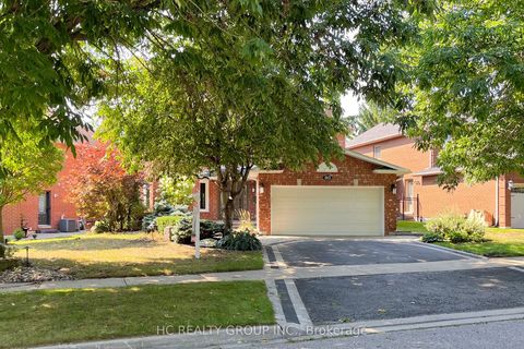 883 Darwin Drive Pickering ON L1X 2P8