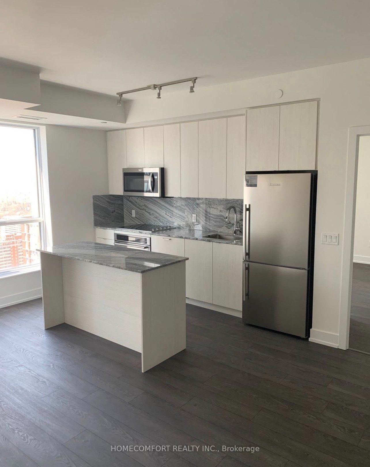 5 Mabelle Avenue 3732