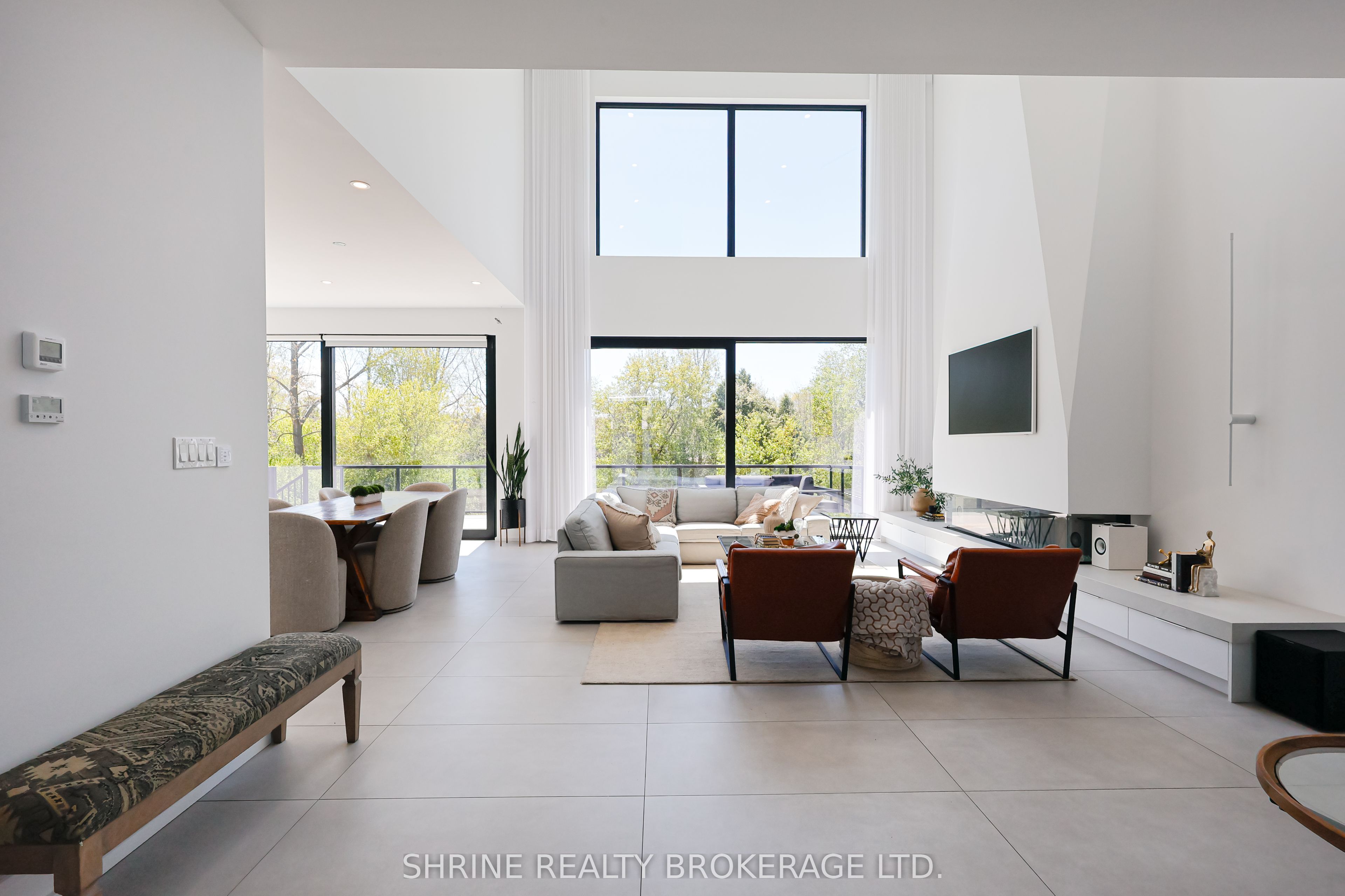 228 EDGEWATER Boulevard