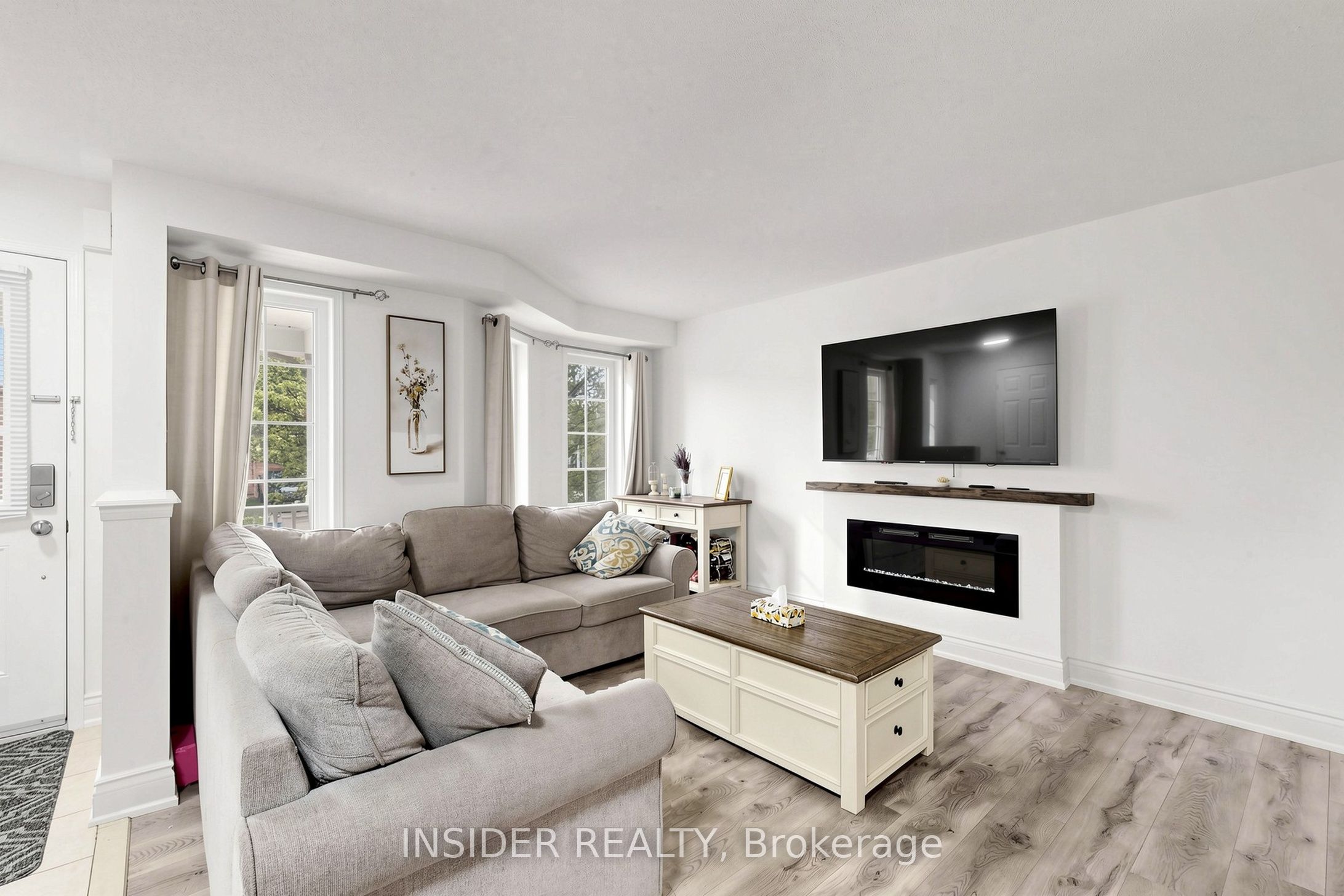 7 Croxall Boulevard