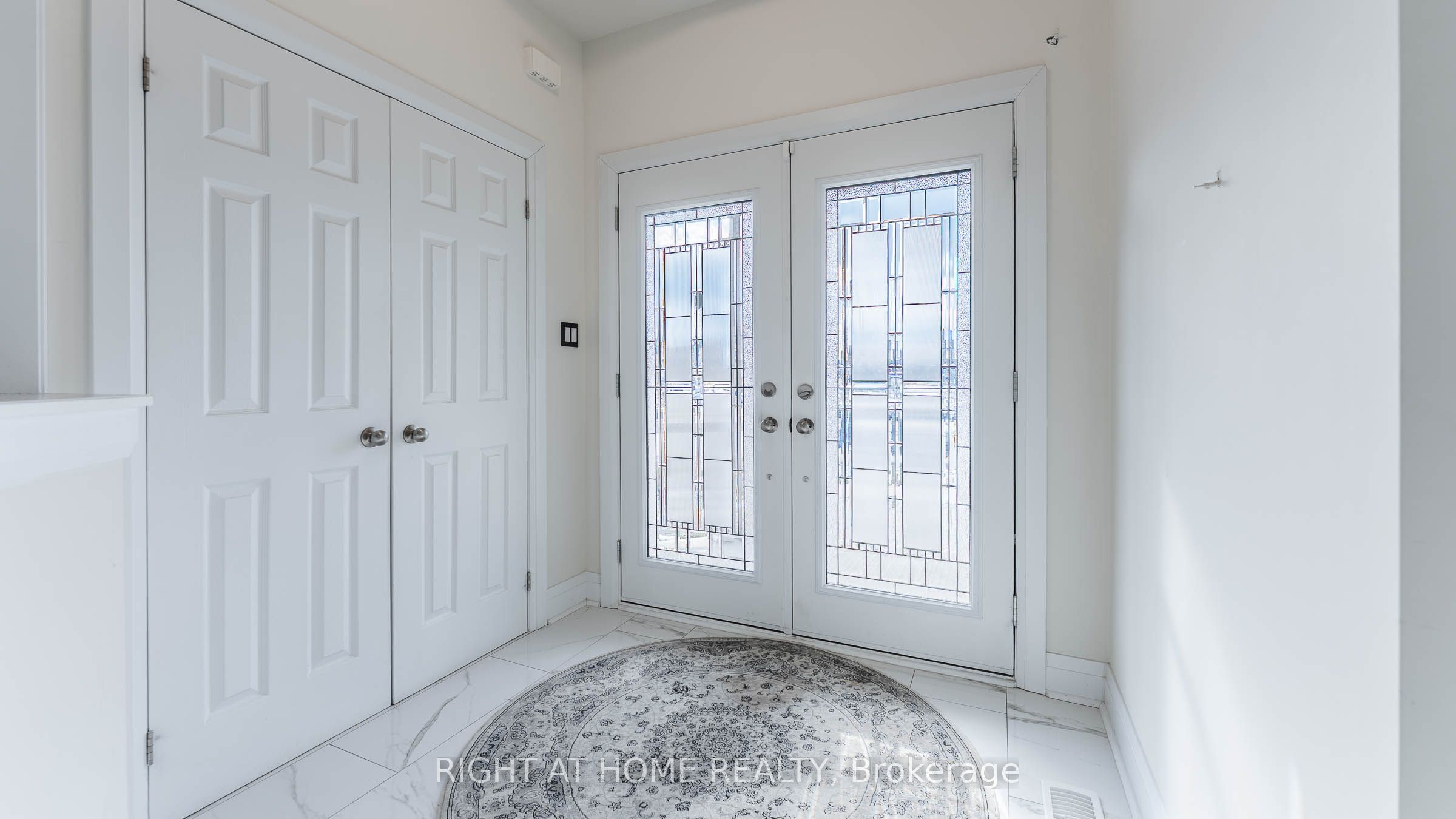 707 Audley Road S