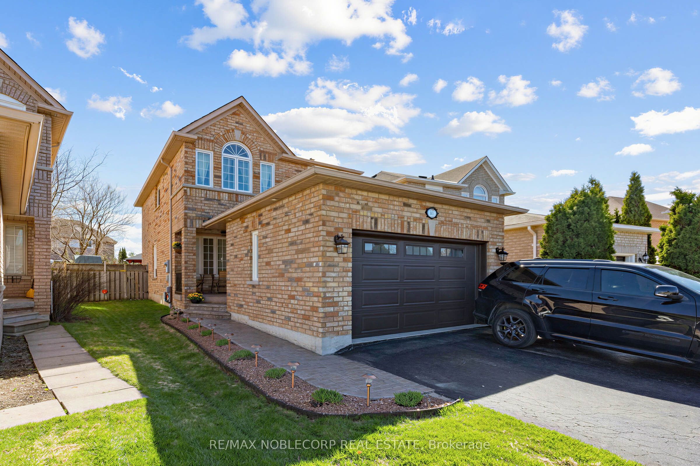 61 Woodhaven Crescent