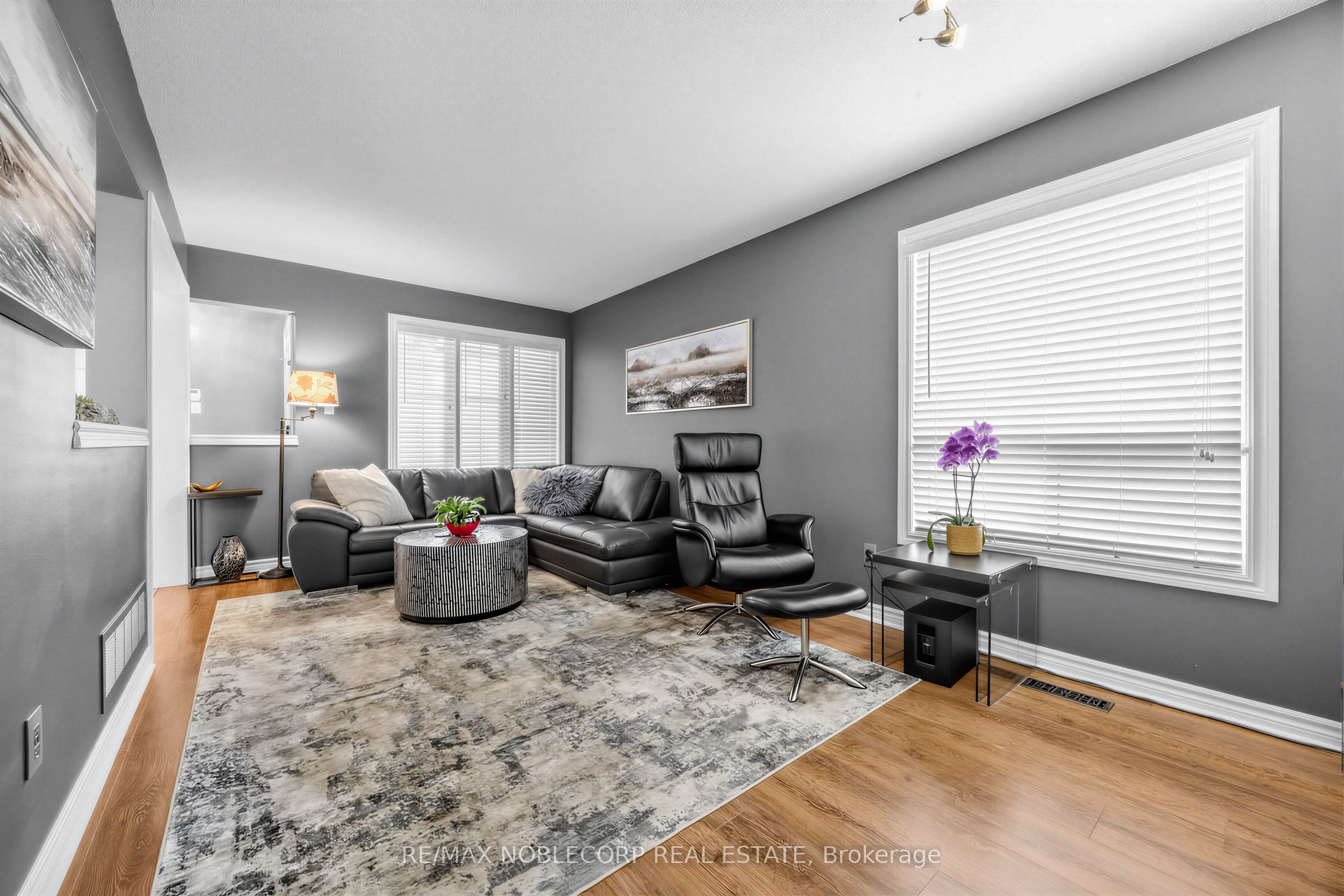 61 Woodhaven Crescent