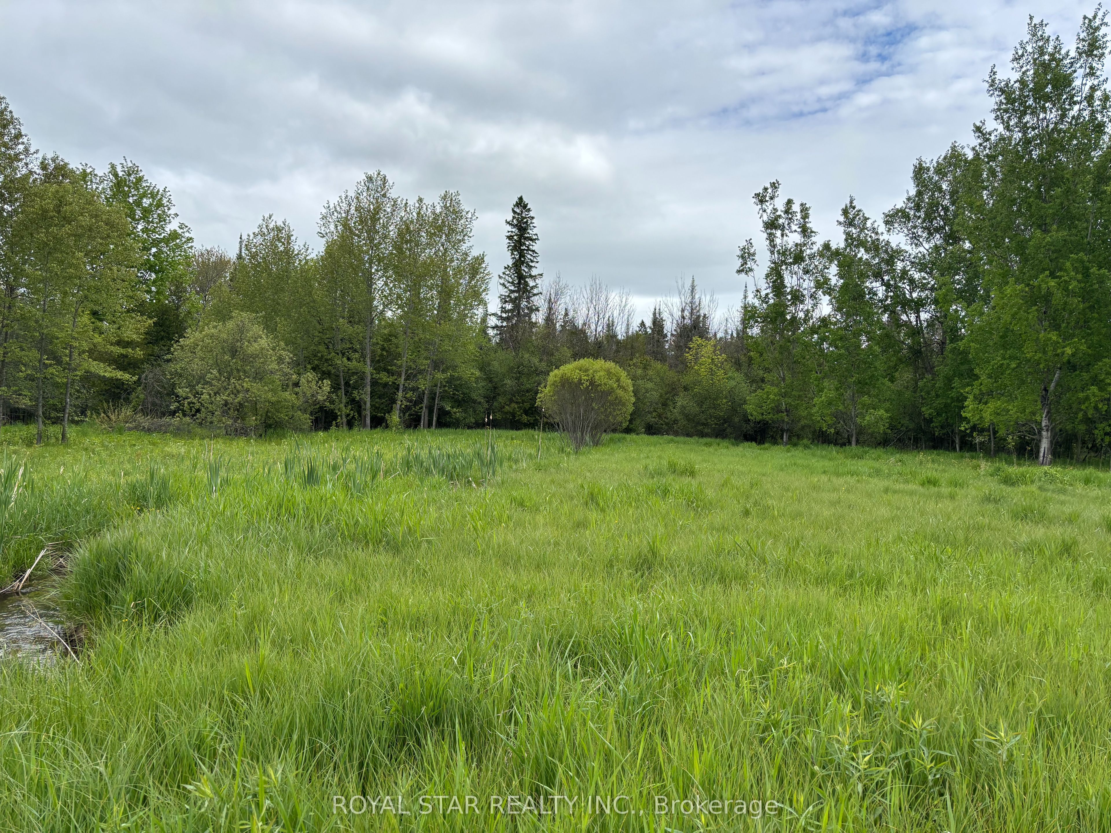 104264 Grey Road 18 N/A