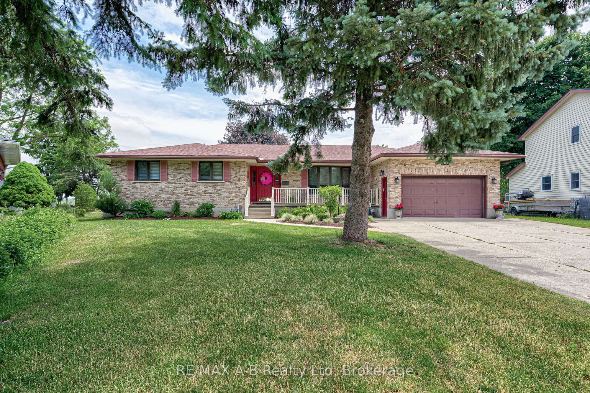 137 Mitchell Court