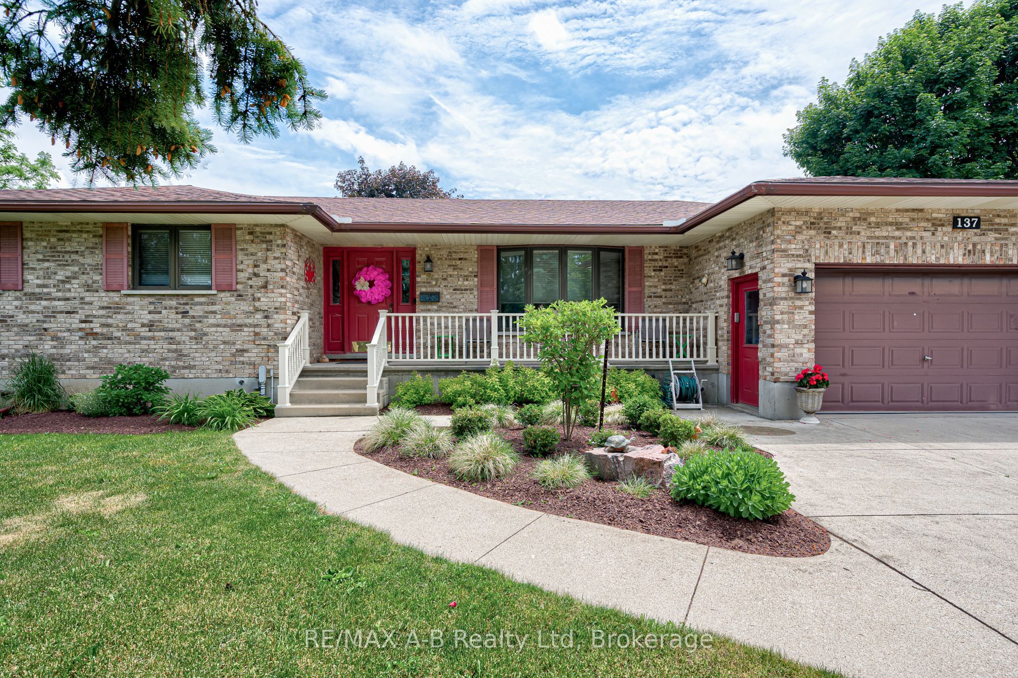 137 Mitchell Court