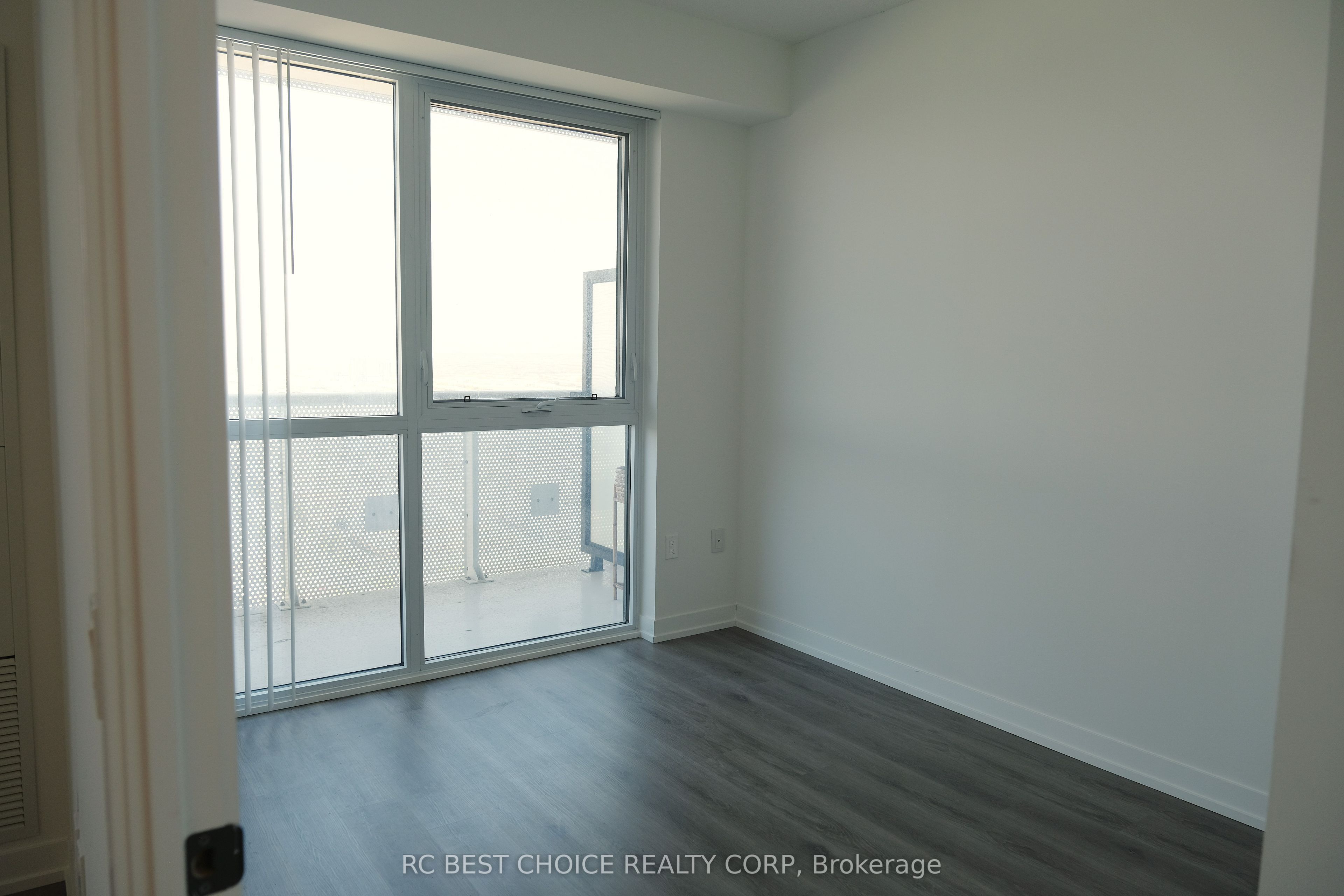 225 Commerce Street 5011