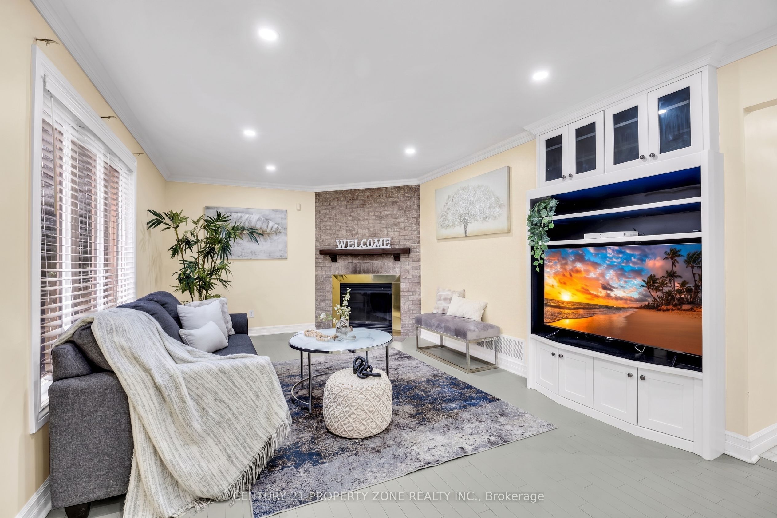 27 Bassett Boulevard