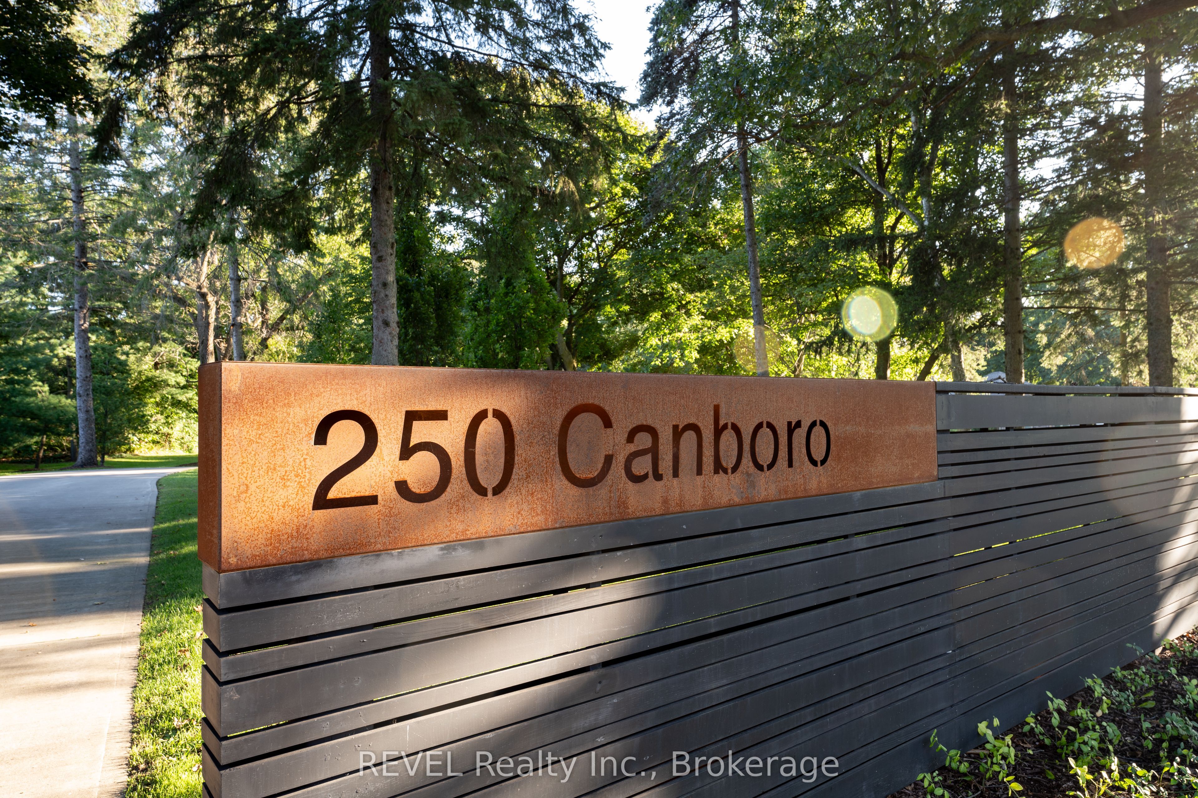 250 Canboro Road