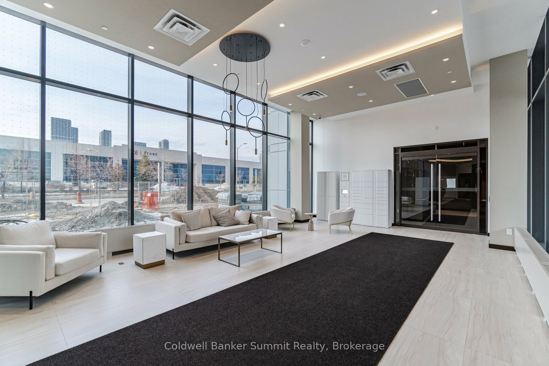 38 Honeycrisp Crescent 1019