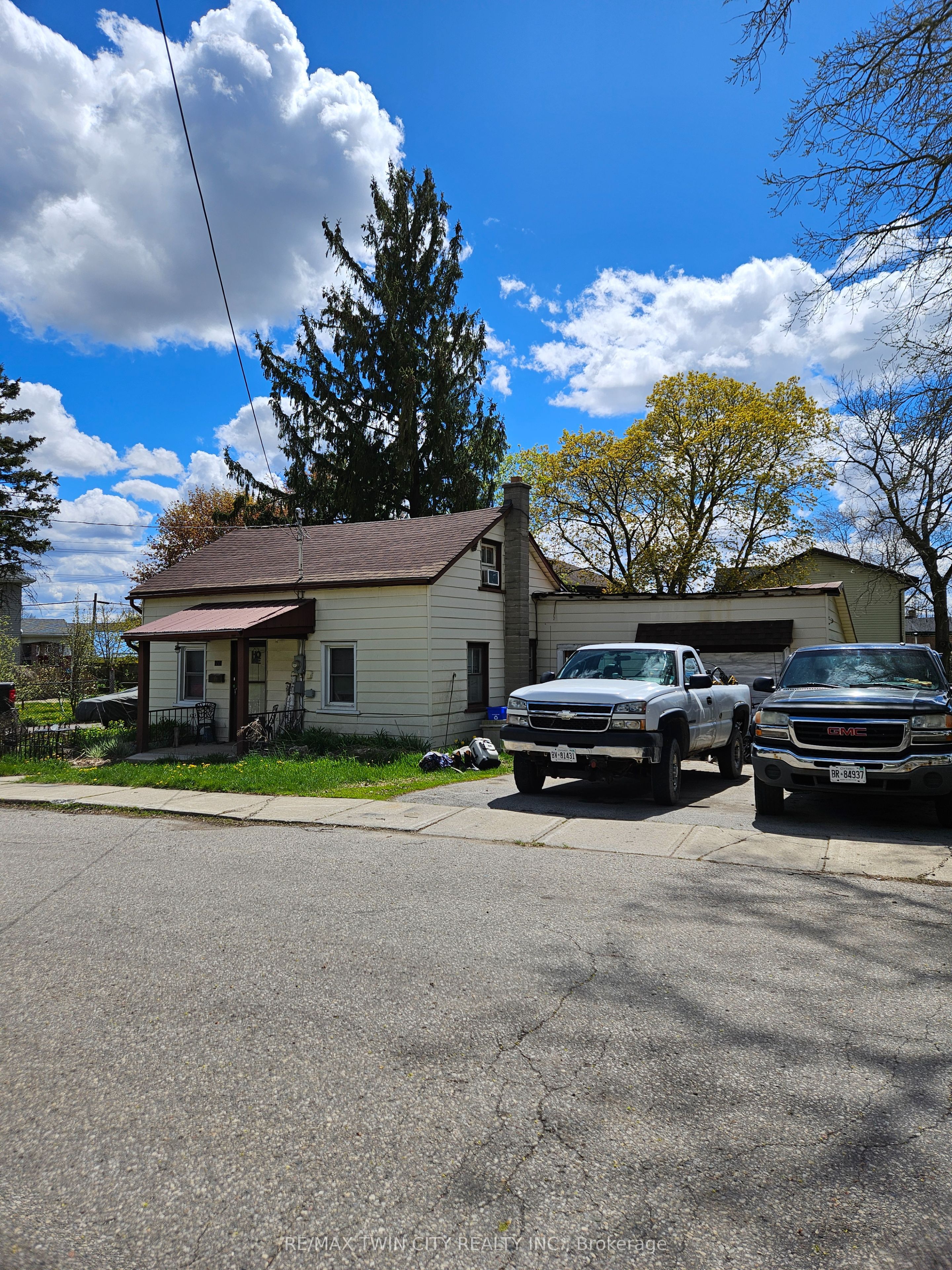 20 Foell Street