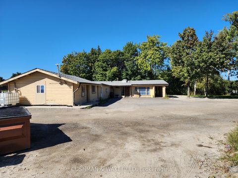 8412-8424 Goreway Drive Brampton ON L6T 0A9