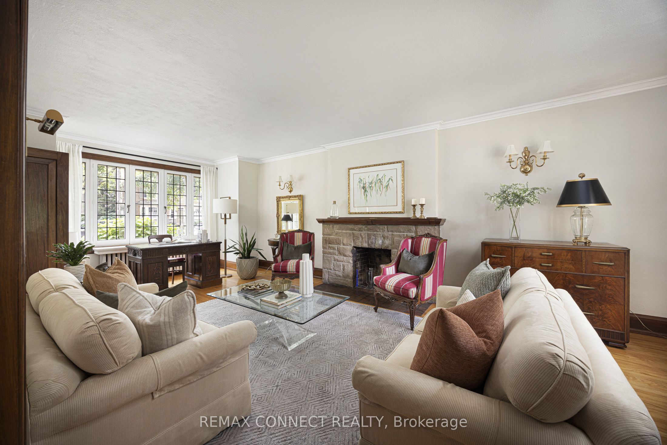 22 Belvedere Boulevard
