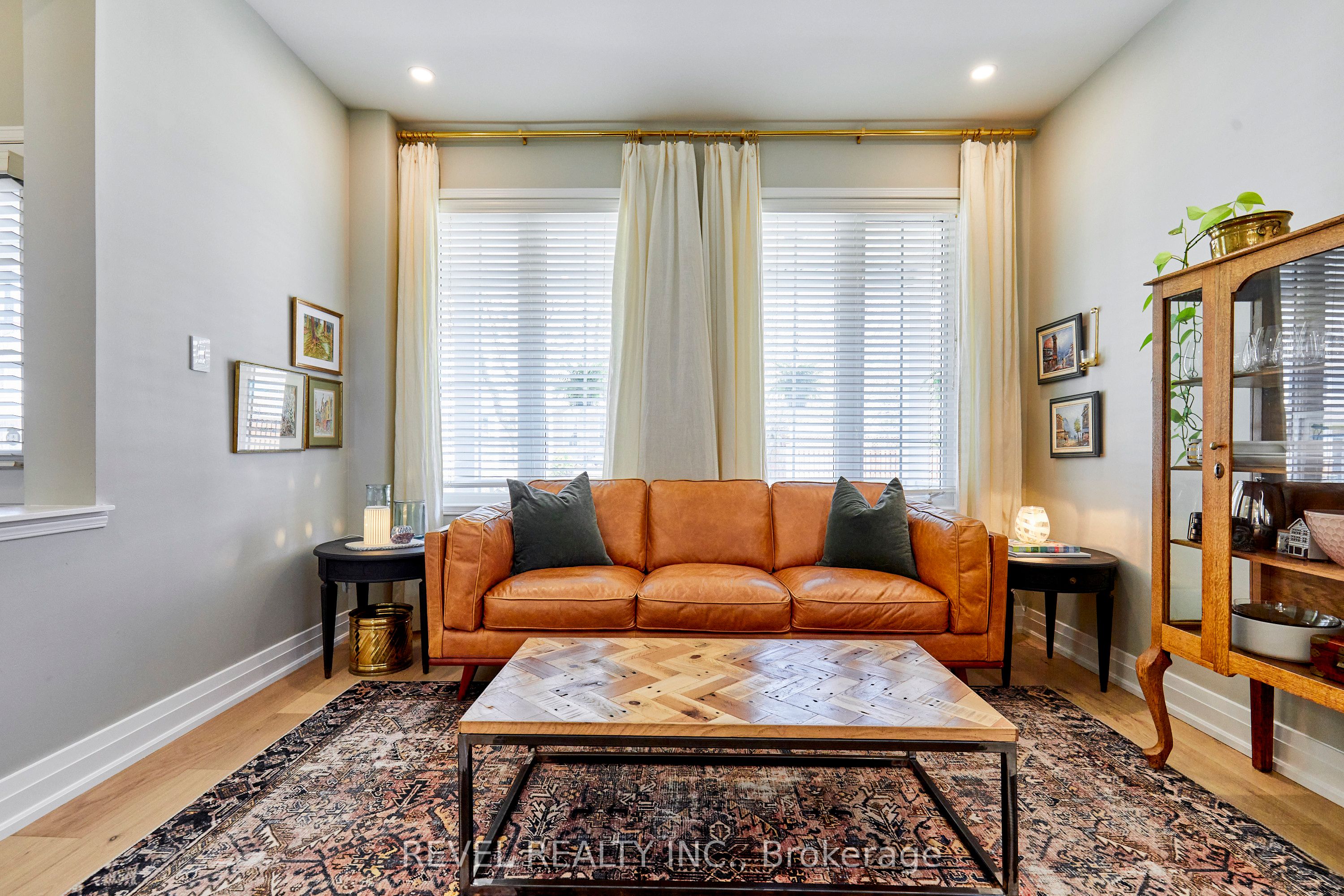 21 Parish Avenue