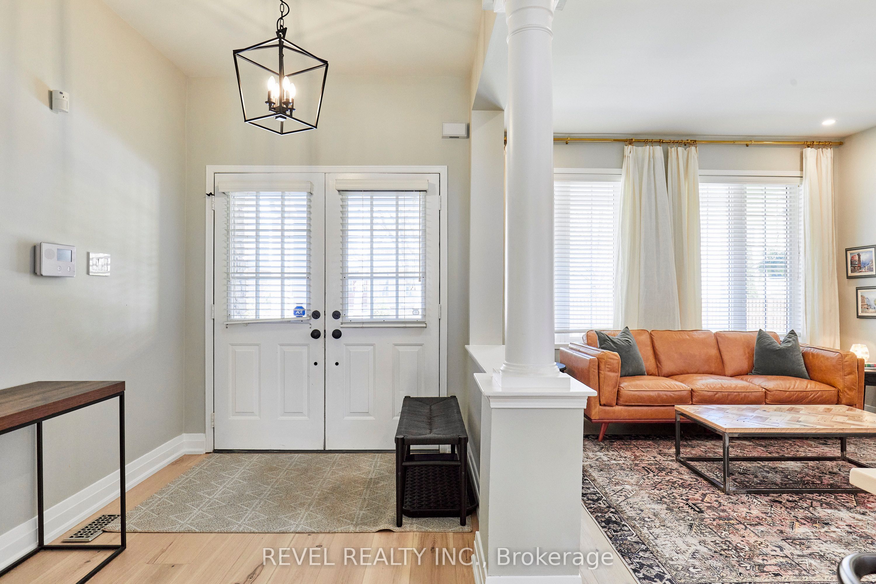 21 Parish Avenue