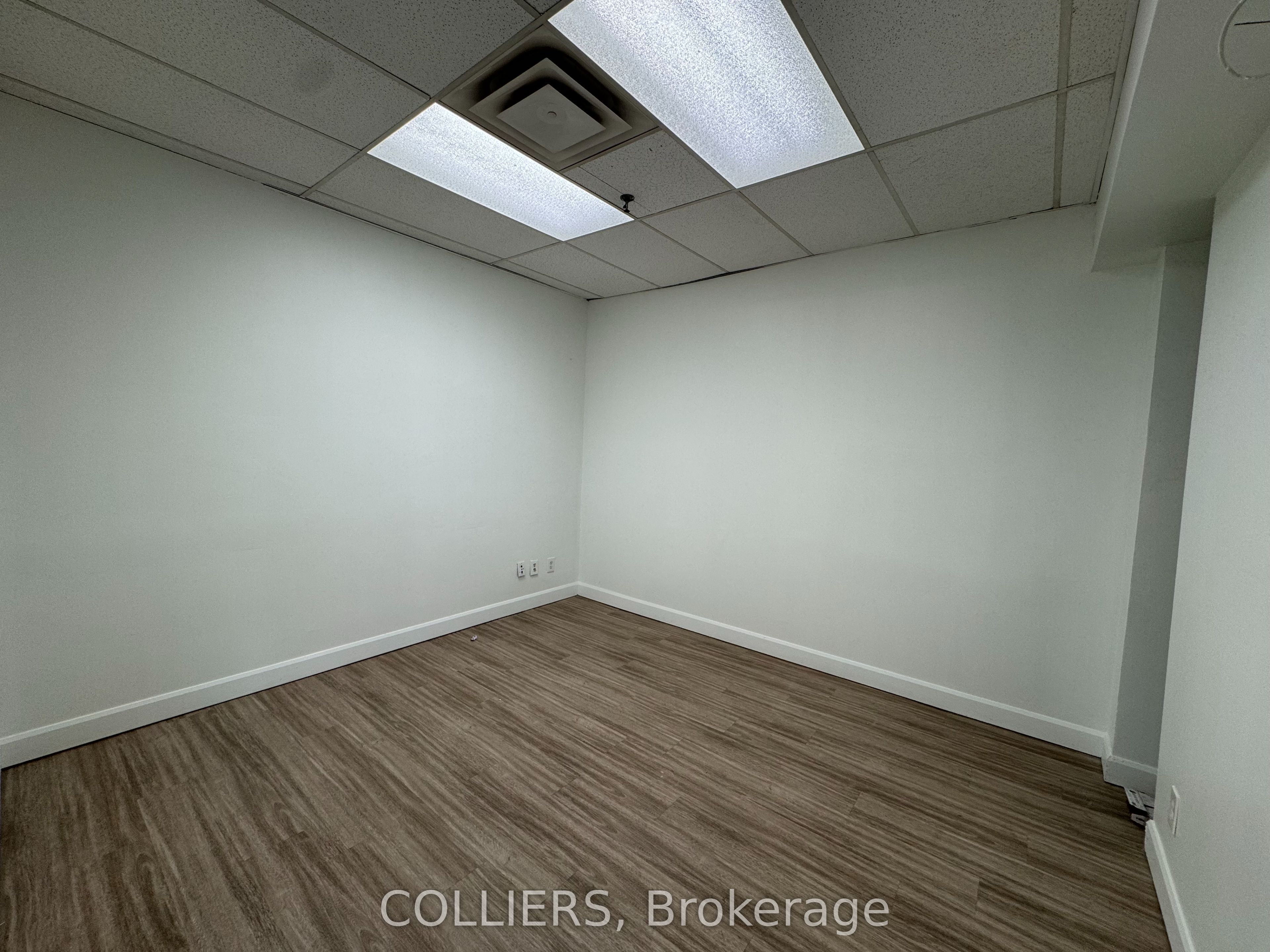 2600 John Street 219