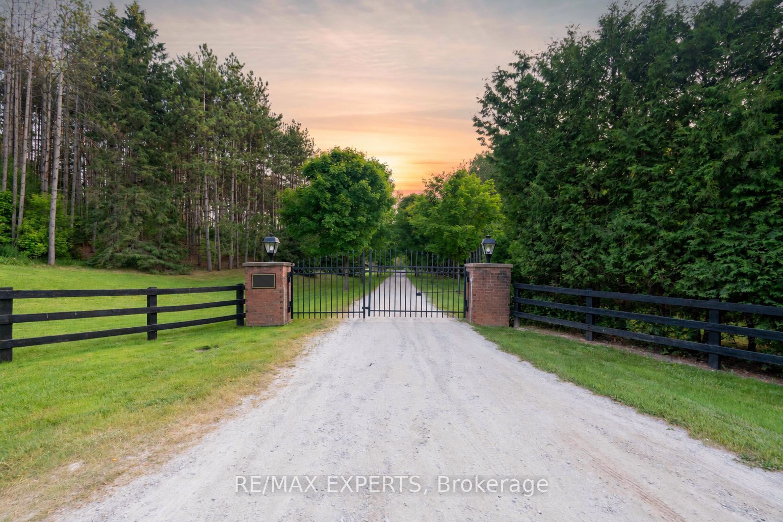 16718 Caledon King Townline N