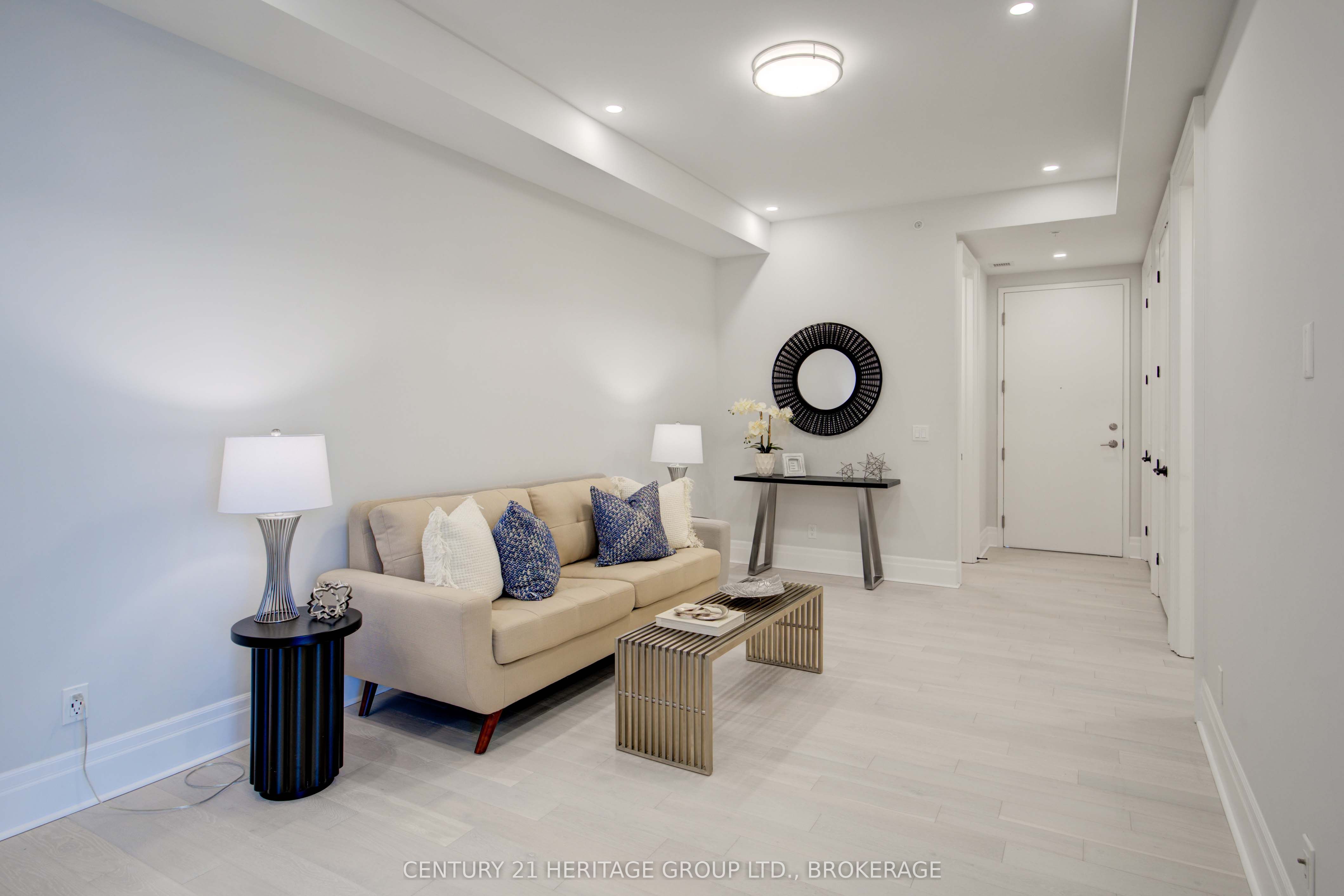 129 South Street 607