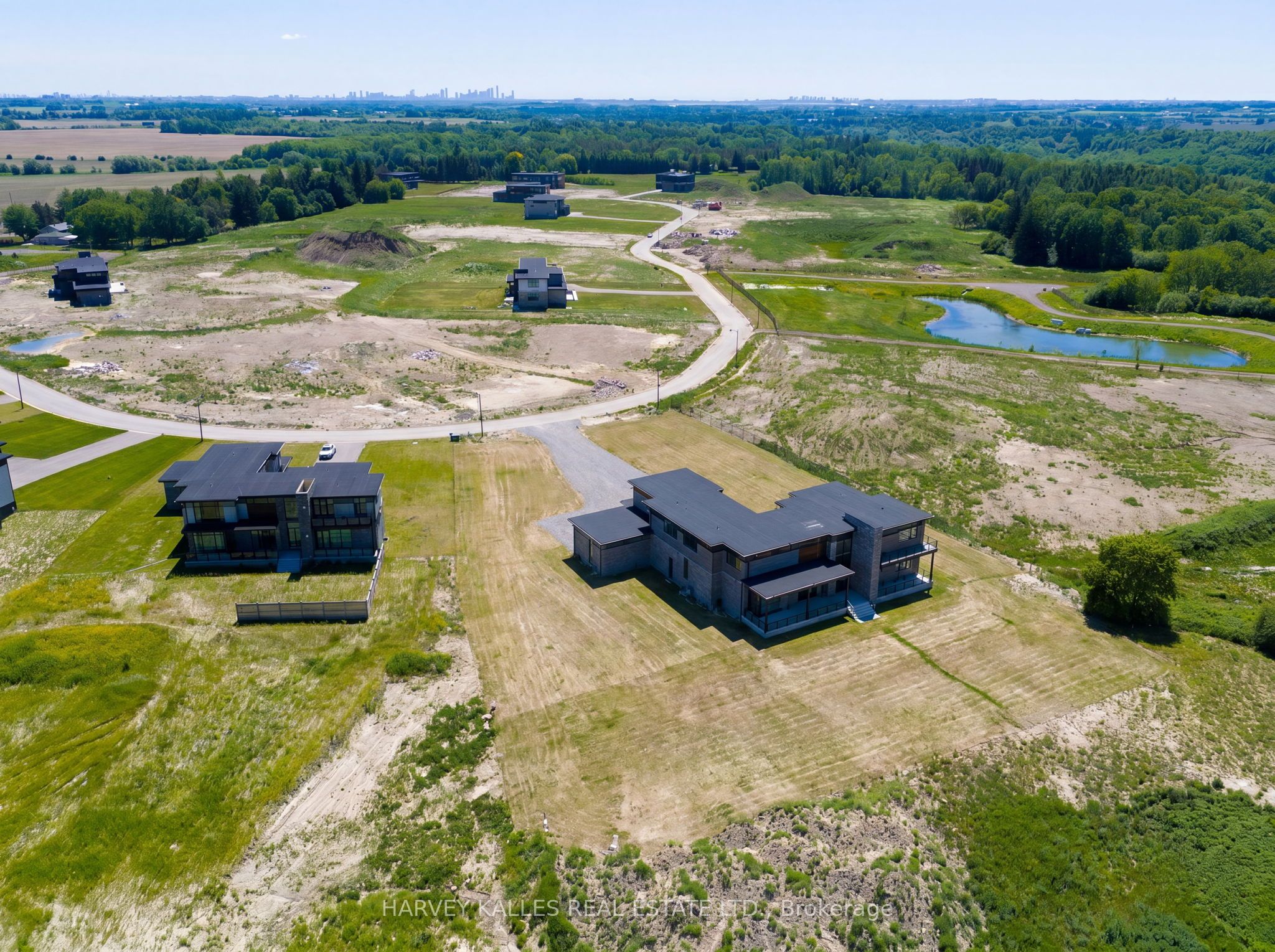24 Sugarbush Court