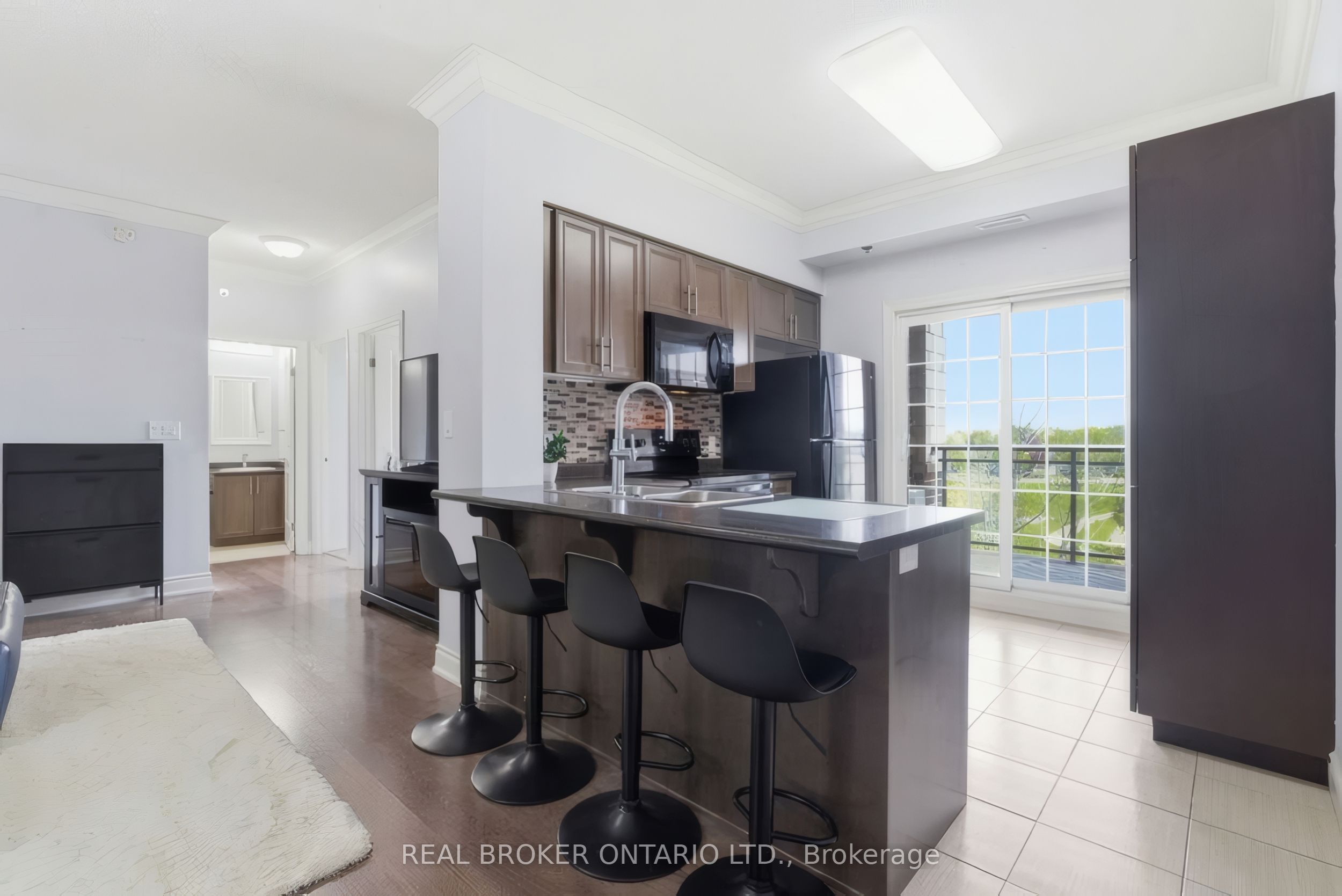 1440 Gordon Street 414