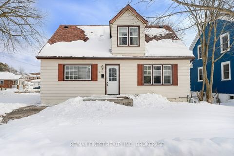 273 College Street Kingston ON K7L 4M1