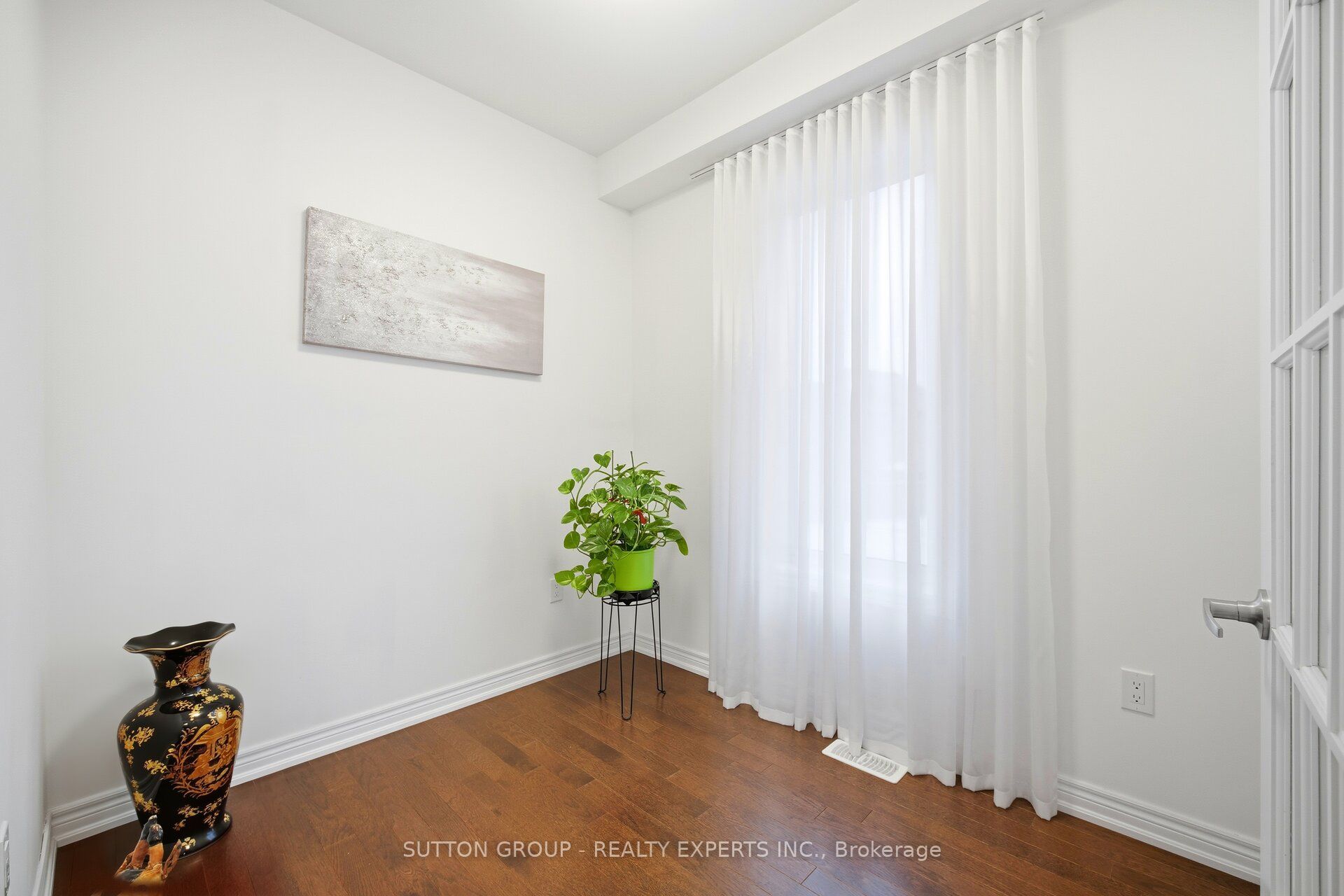 146 Beaconsfield Drive