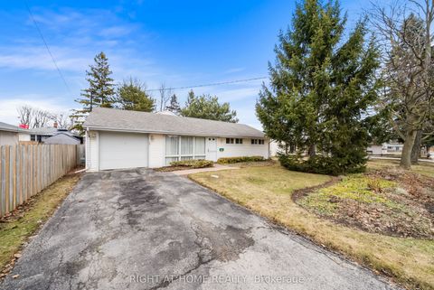 1002 Dunlop Street Whitby ON L1N 1T3