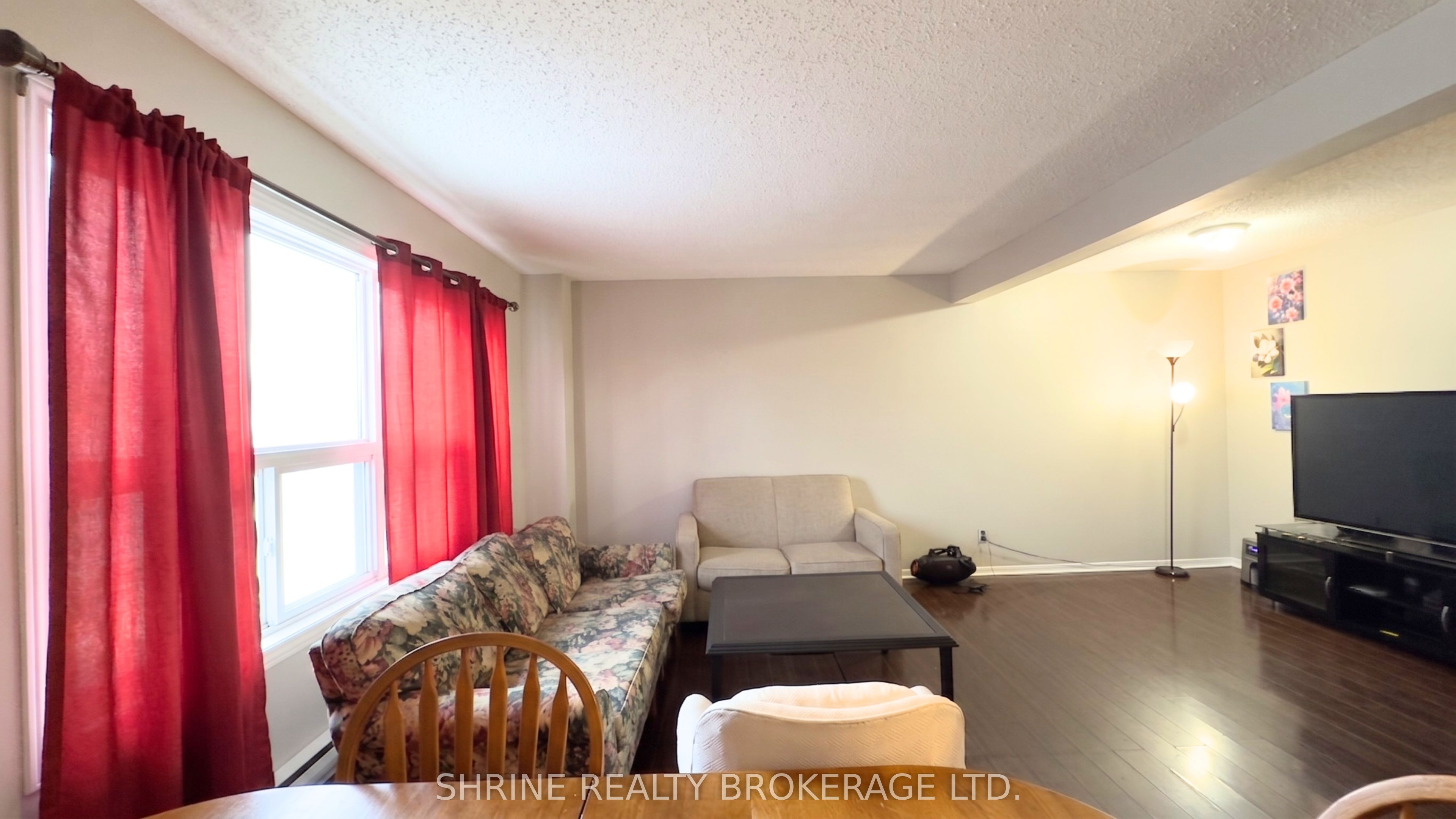 550 SECOND Street 52