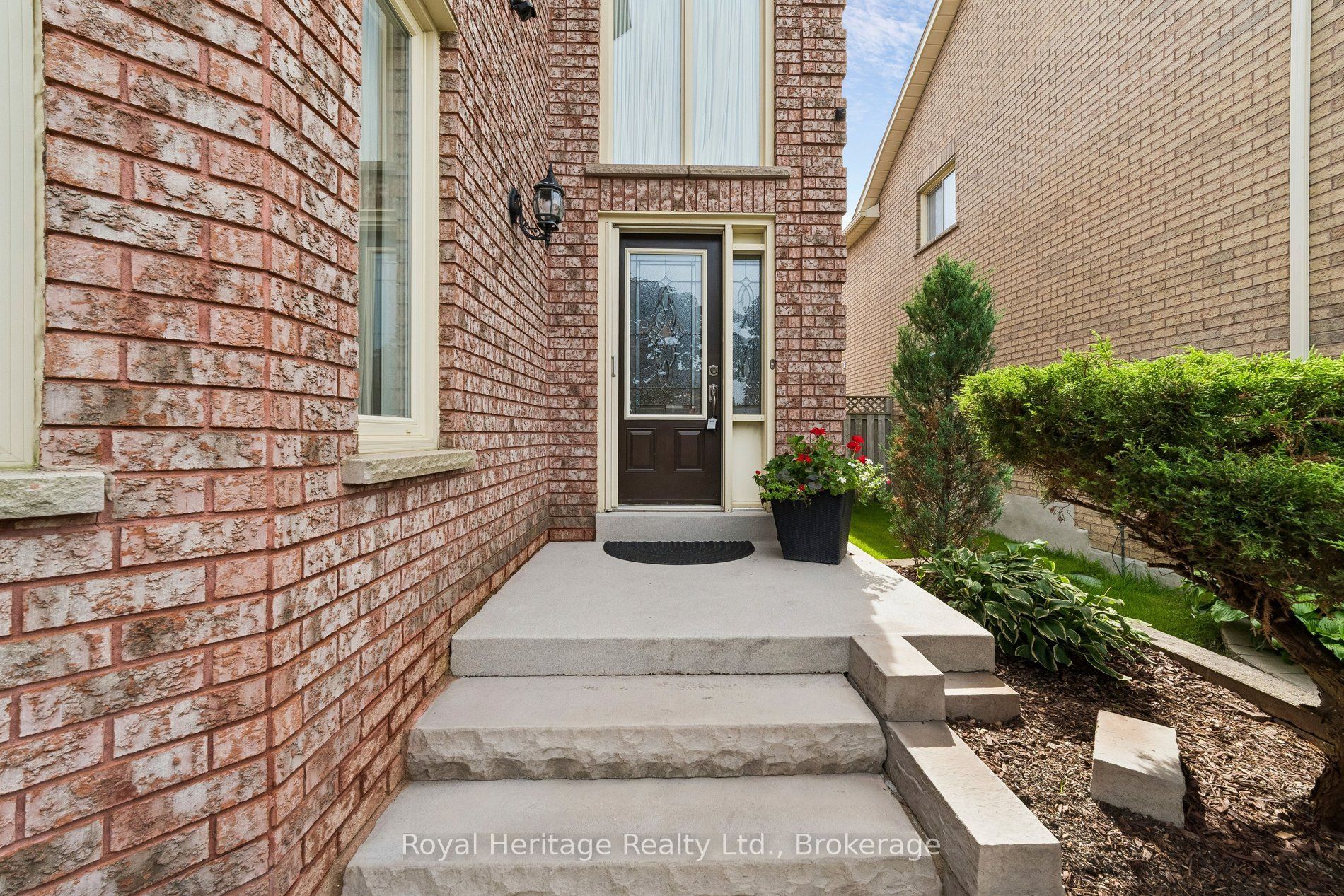 41 Winterberry Drive