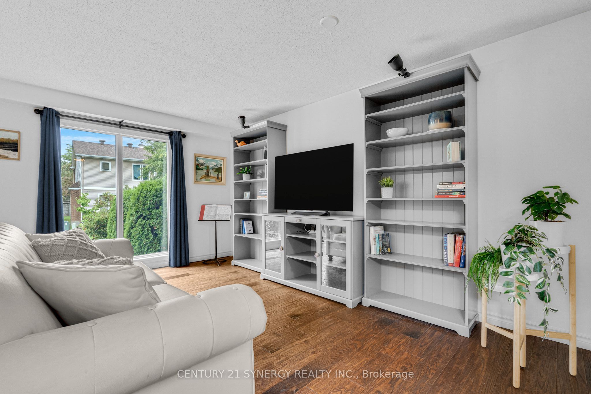 1932 Ashmont Street
