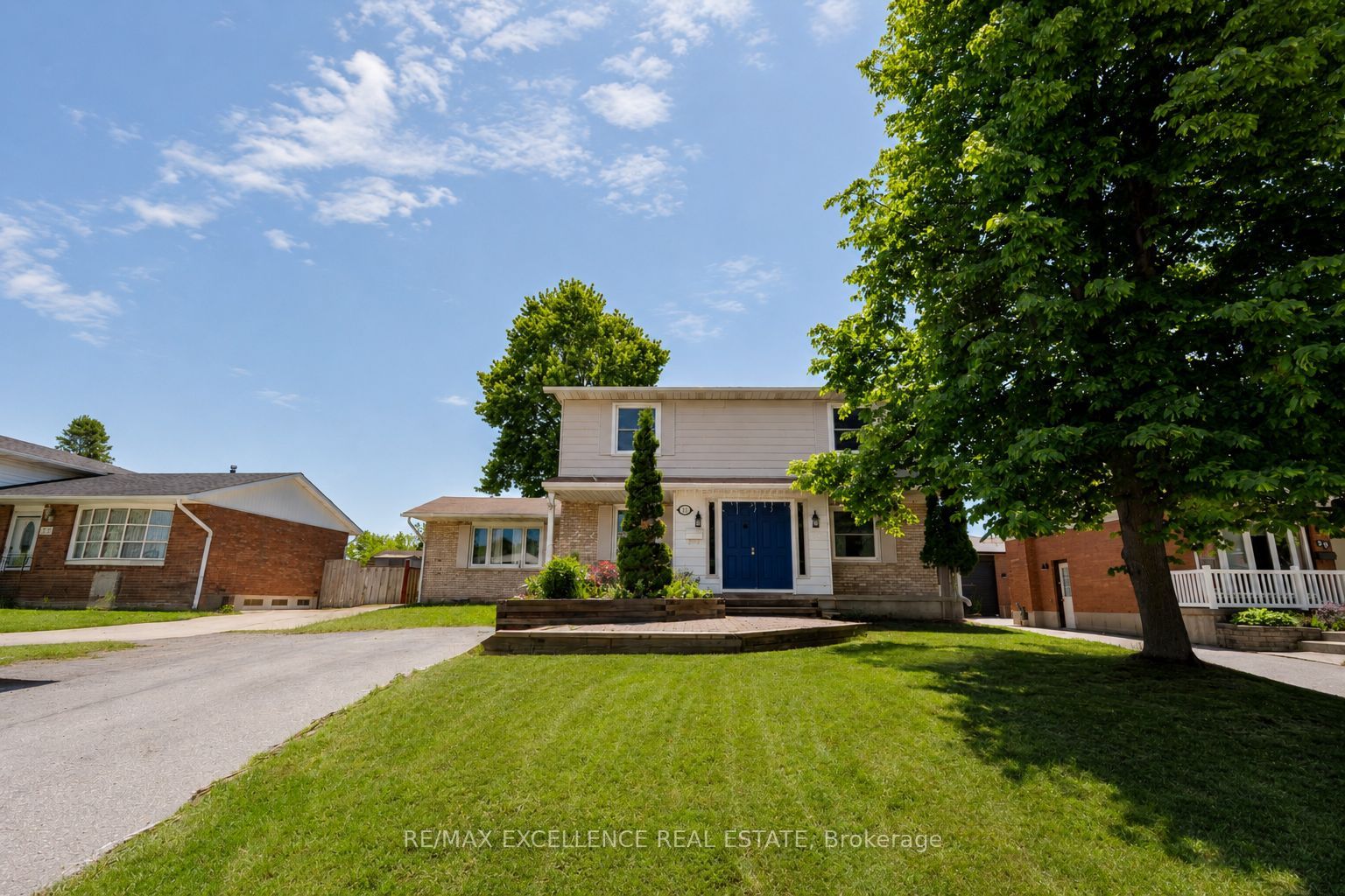 27 WADSWORTH Drive
