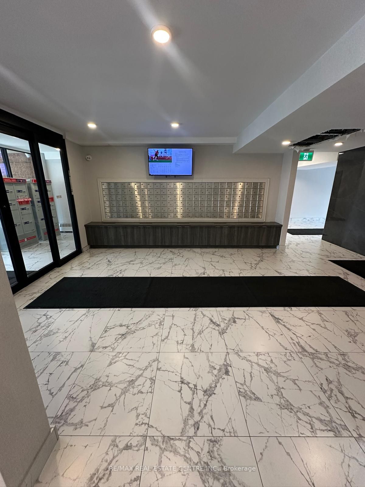 3501 Glen Erin Drive 902