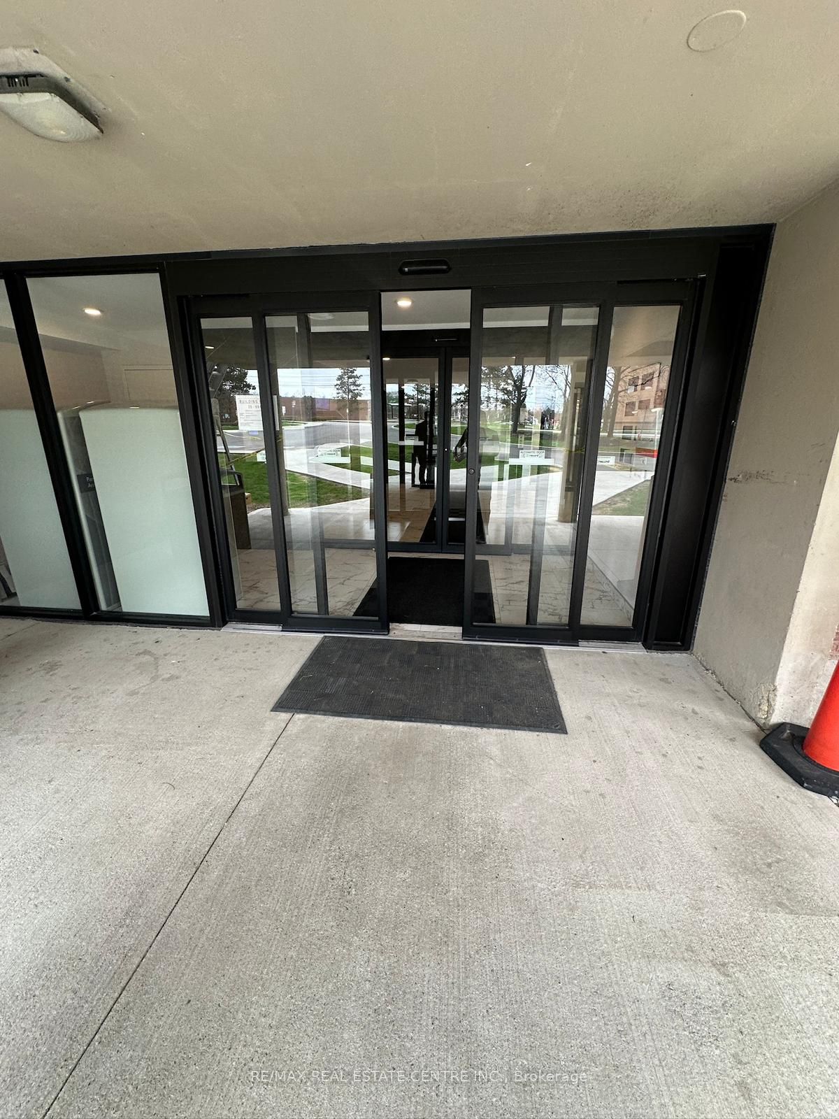 3501 Glen Erin Drive 902