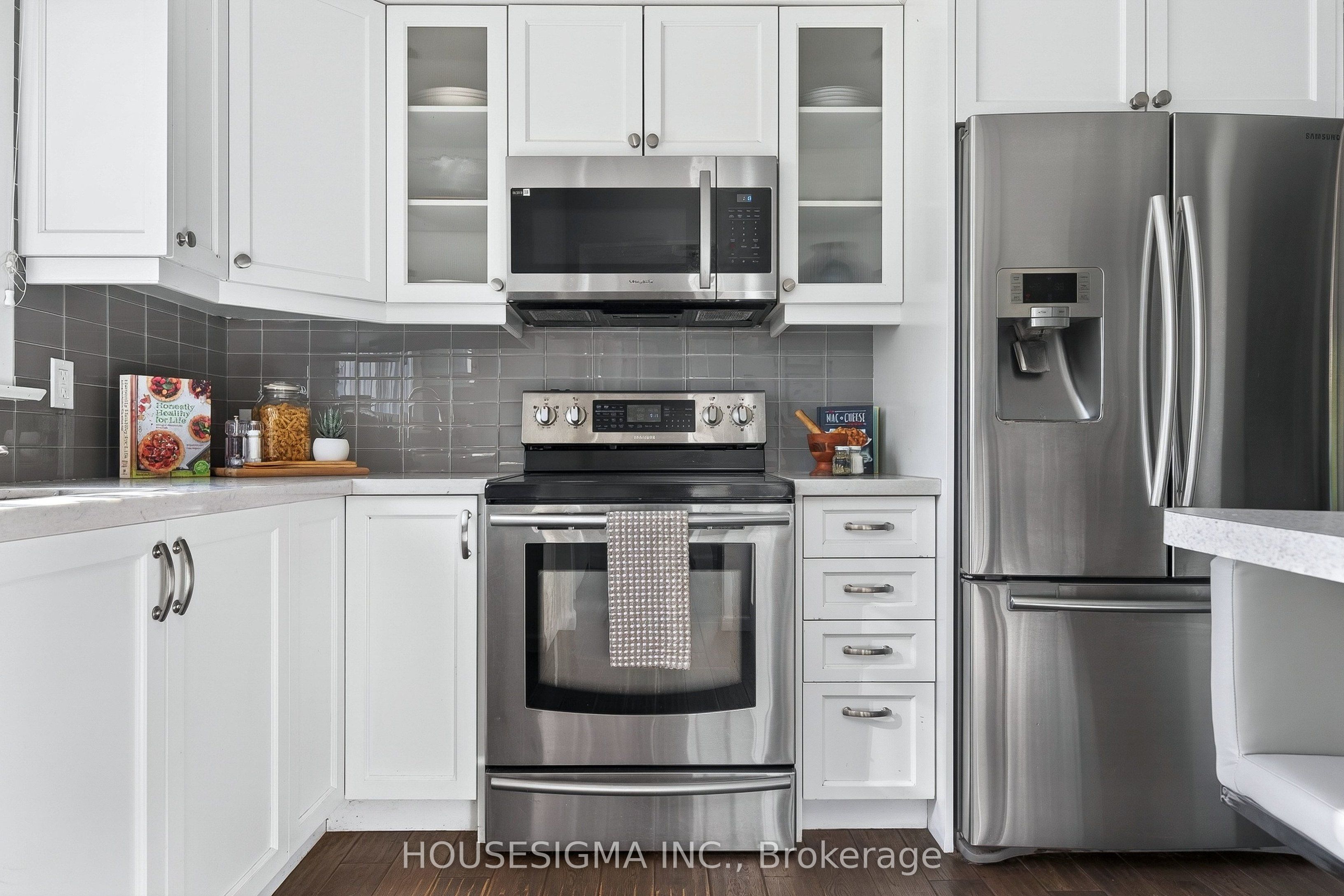 15 Centennial Park Road S 90